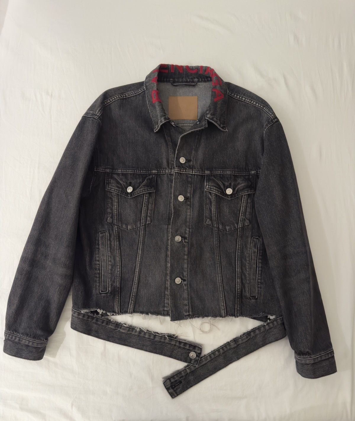 Balenciaga Balenciaga Oversized Embroidered Denim Jacket - FR36 Size XS / US 0-2 / IT 36-38 - 1 Thumbnail