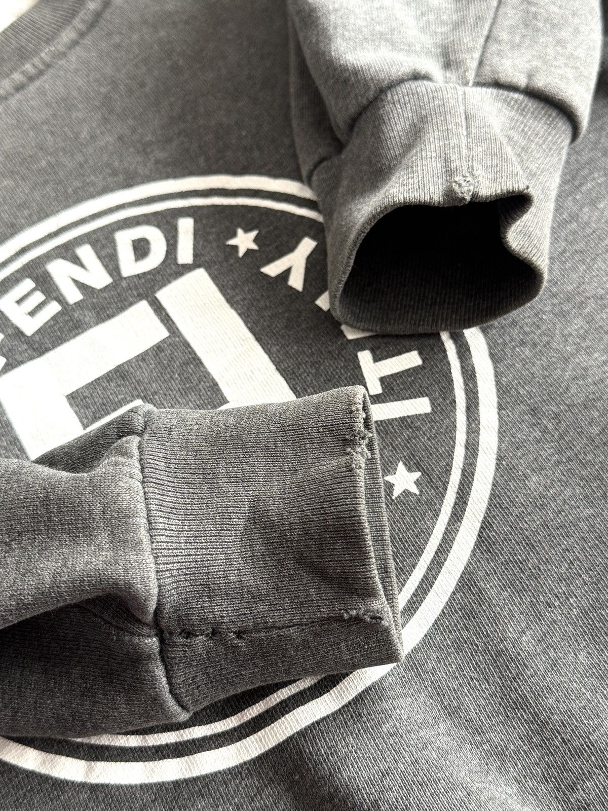 Fendi × Vintage FENDI VINTAGE 90s ROMA ITALY UOMO SPELL OUT SWEATSHURT Size US M / EU 48-50 / 2 - 4 Thumbnail