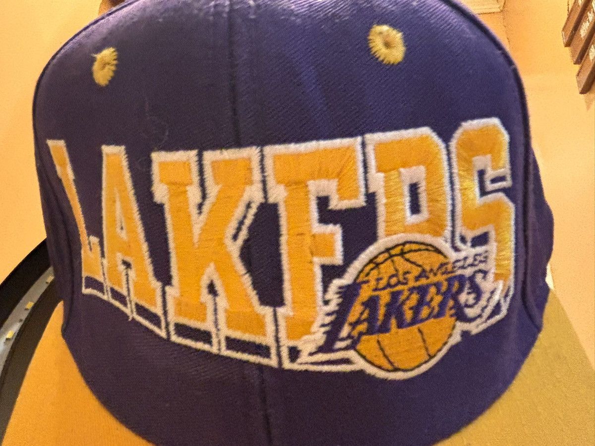 Other VTG TI$A x Lakers Snapback - Rare 2000s Luxury Streetwear Size ONE SIZE - 2 Thumbnail