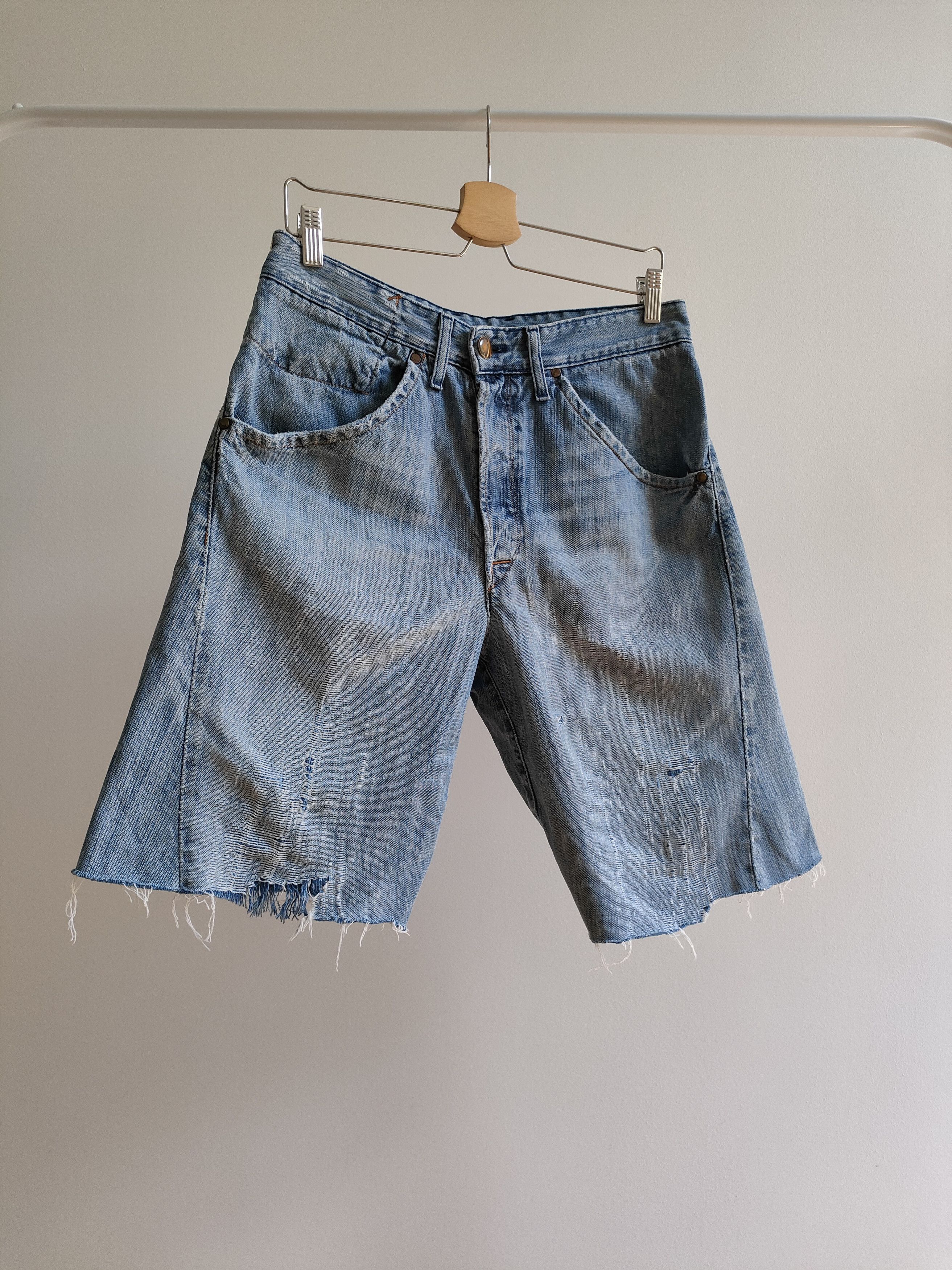Levi's Y2K Levi's Engineered Jeans Denim Shorts Size US 32 / EU 48 - 1 Thumbnail