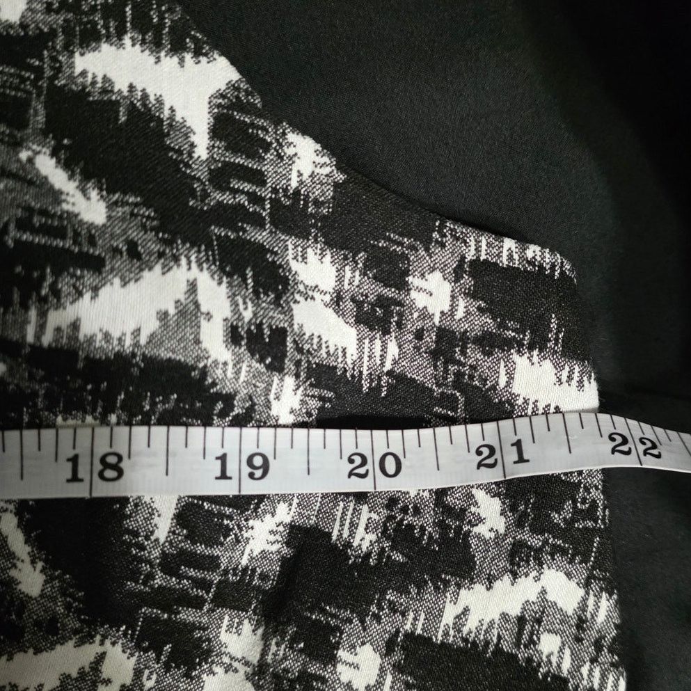 Calvin Klein Calvin Klein Sleeveless Black & White Print Zip Dress - 18W Size XXL / US 16-18 / IT 52-54 - 6 Thumbnail