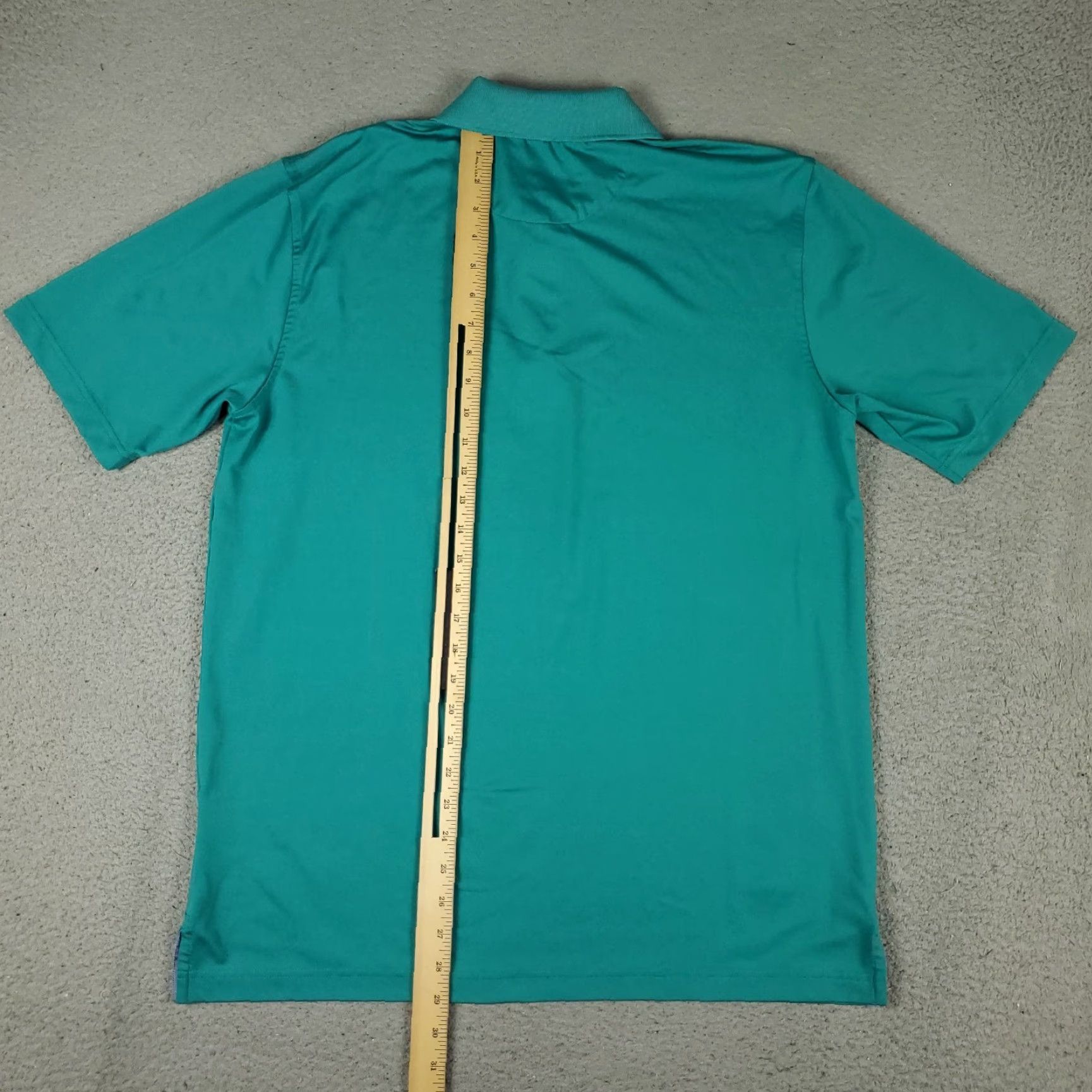 Brooks Brothers Brooks Brothers Polo Shirt Mens L Teal Blue Polyester Short Sleeve Casual Solid Polo Shirt Mens Regular Colorful Modern Preppy Sports 2020s Size US L / EU 52-54 / 3 - 4 Thumbnail