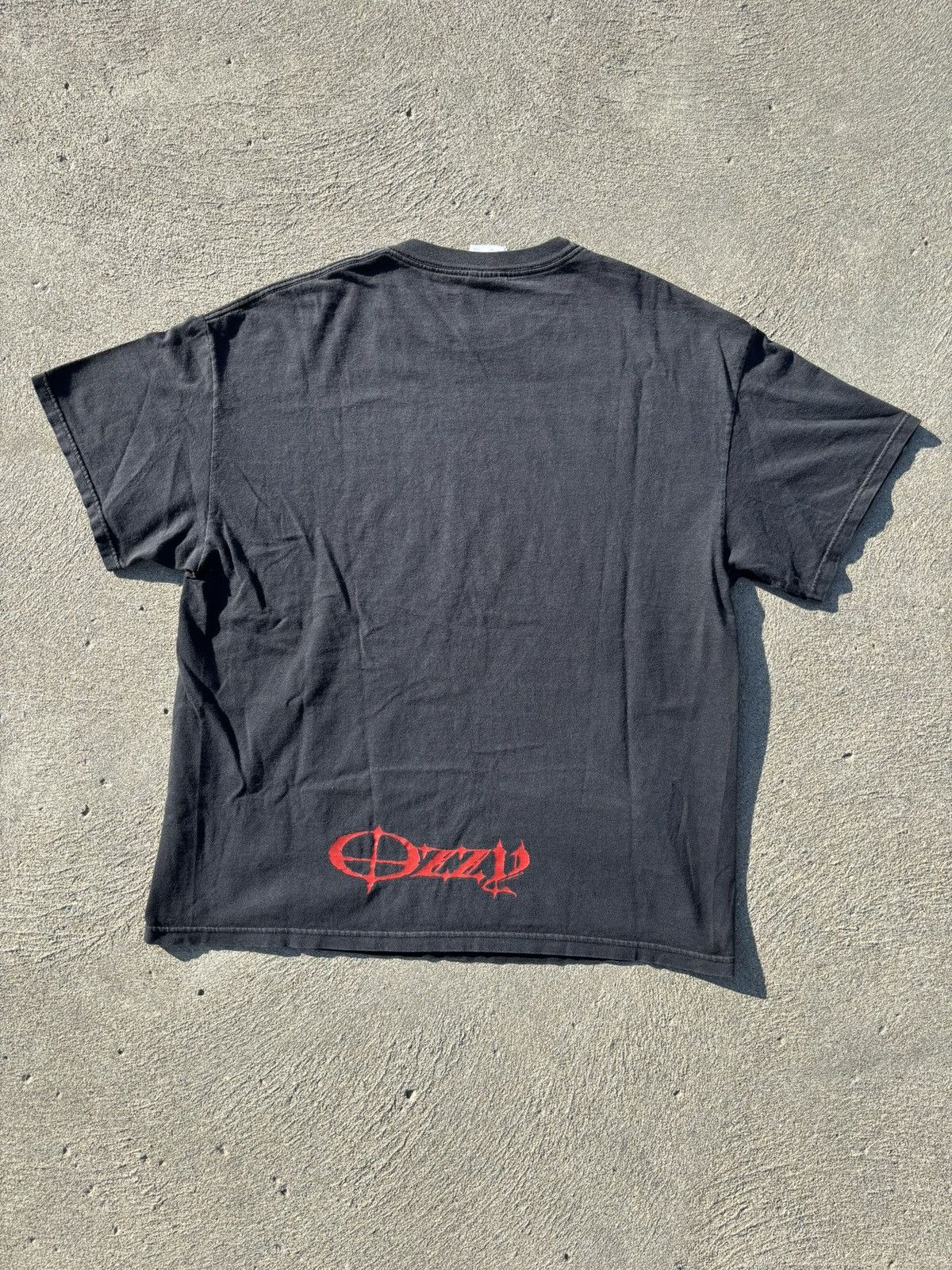 Band Tees RARE Vintage 2001 Ozzy Osbourne Got Blood? T Shirt Size US XL / EU 56 / 4 - 4 Thumbnail