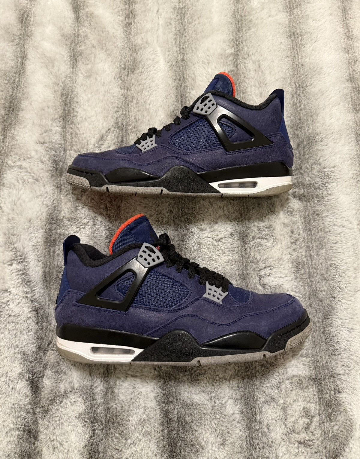 Jordan Brand Air Jordan 4 Retro ‘Winterized’ Size US 12 / EU 45 - 1 Thumbnail