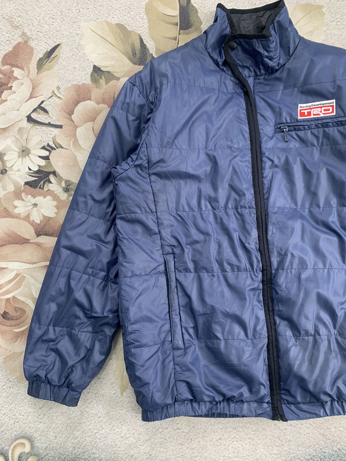 Japanese Brand Vtg TRD Thin Puffer Style Jacket Size US L / EU 52-54 / 3 - 3 Thumbnail