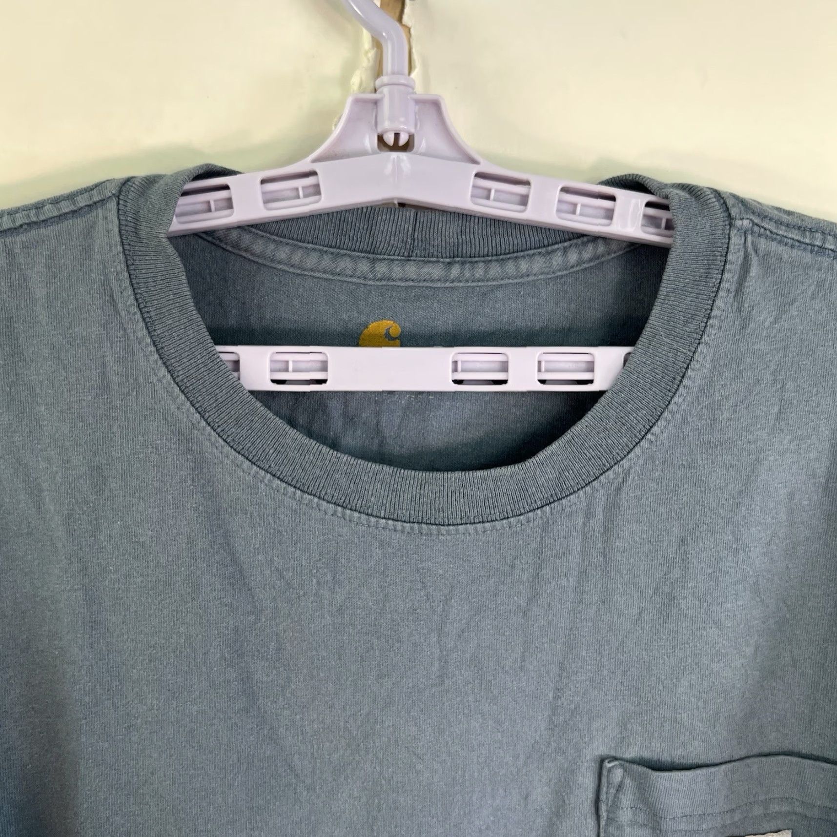 Carhartt VINTAGE Carhartt Men's Short Sleeve T-Shirt Size L Crew Neck Gray Pockets Outdoor 2010s Size US L / EU 52-54 / 3 - 4 Thumbnail