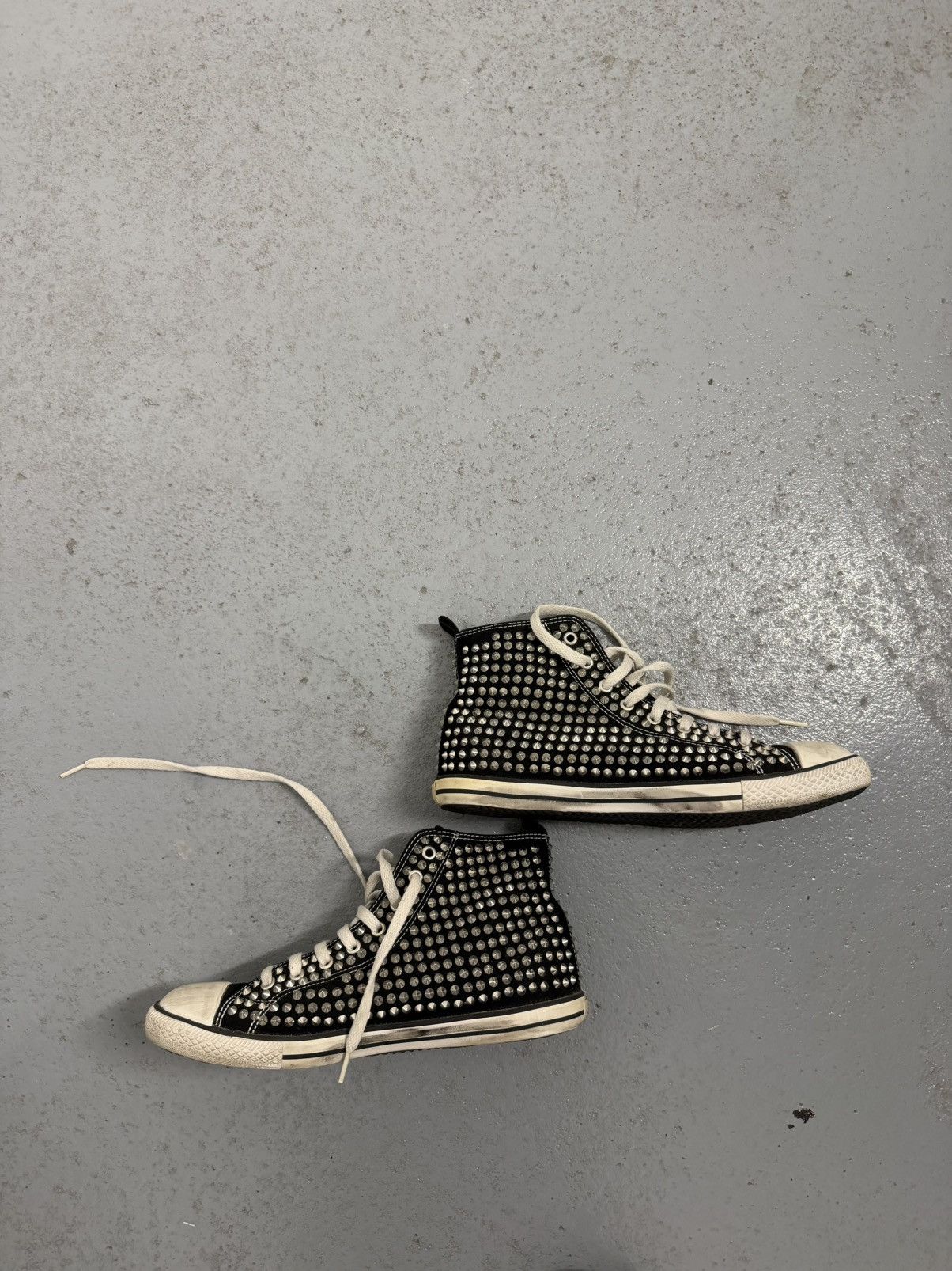 Hollywood Trading Company HTC Hollywood Trading Company Studded High Top Sneakers Size US 9 / EU 42 - 7 Thumbnail