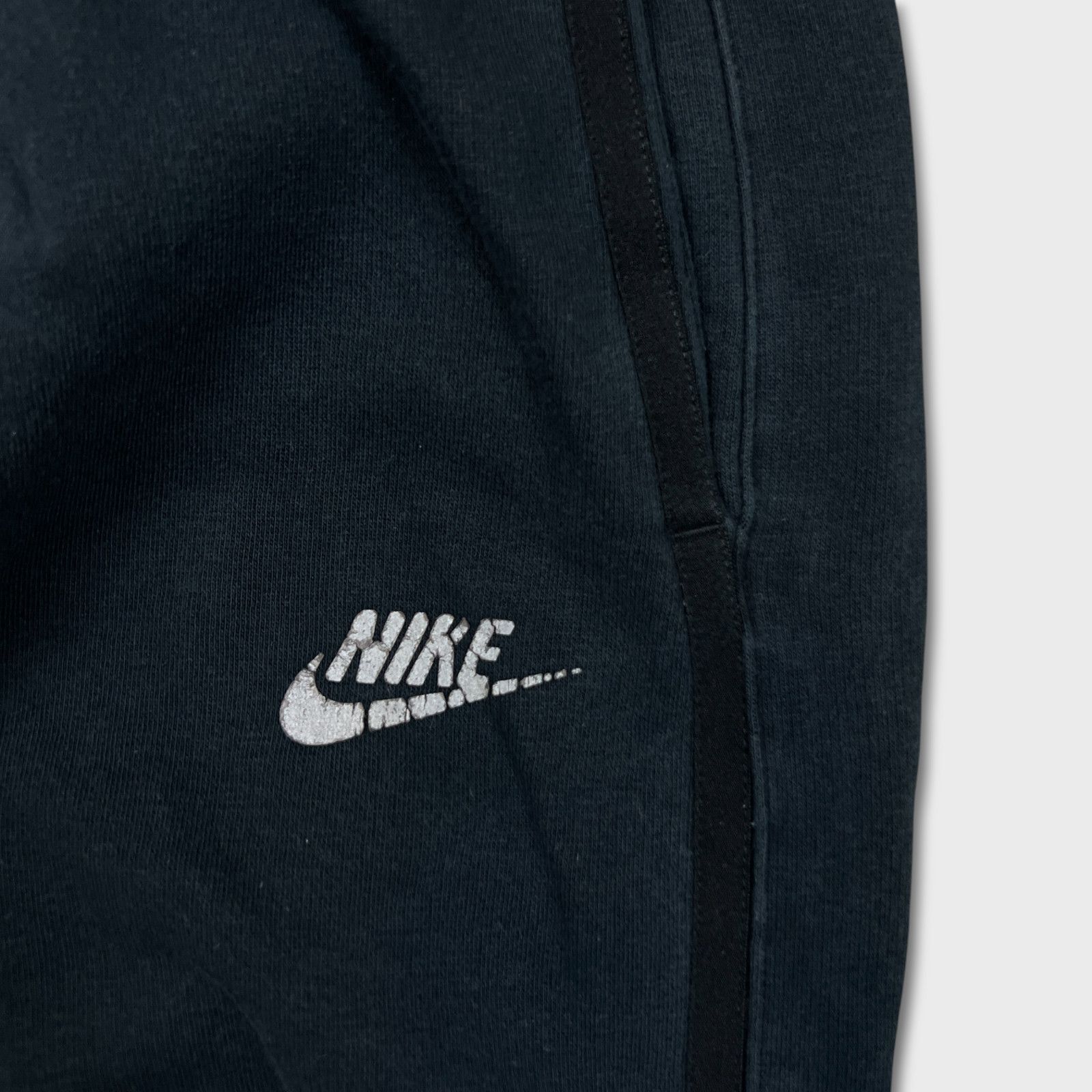 Nike × Vintage Nike Air Sweatpants Swoosh Sportswear Taper Athletic Jogger Size US 28 / EU 44 - 3 Thumbnail