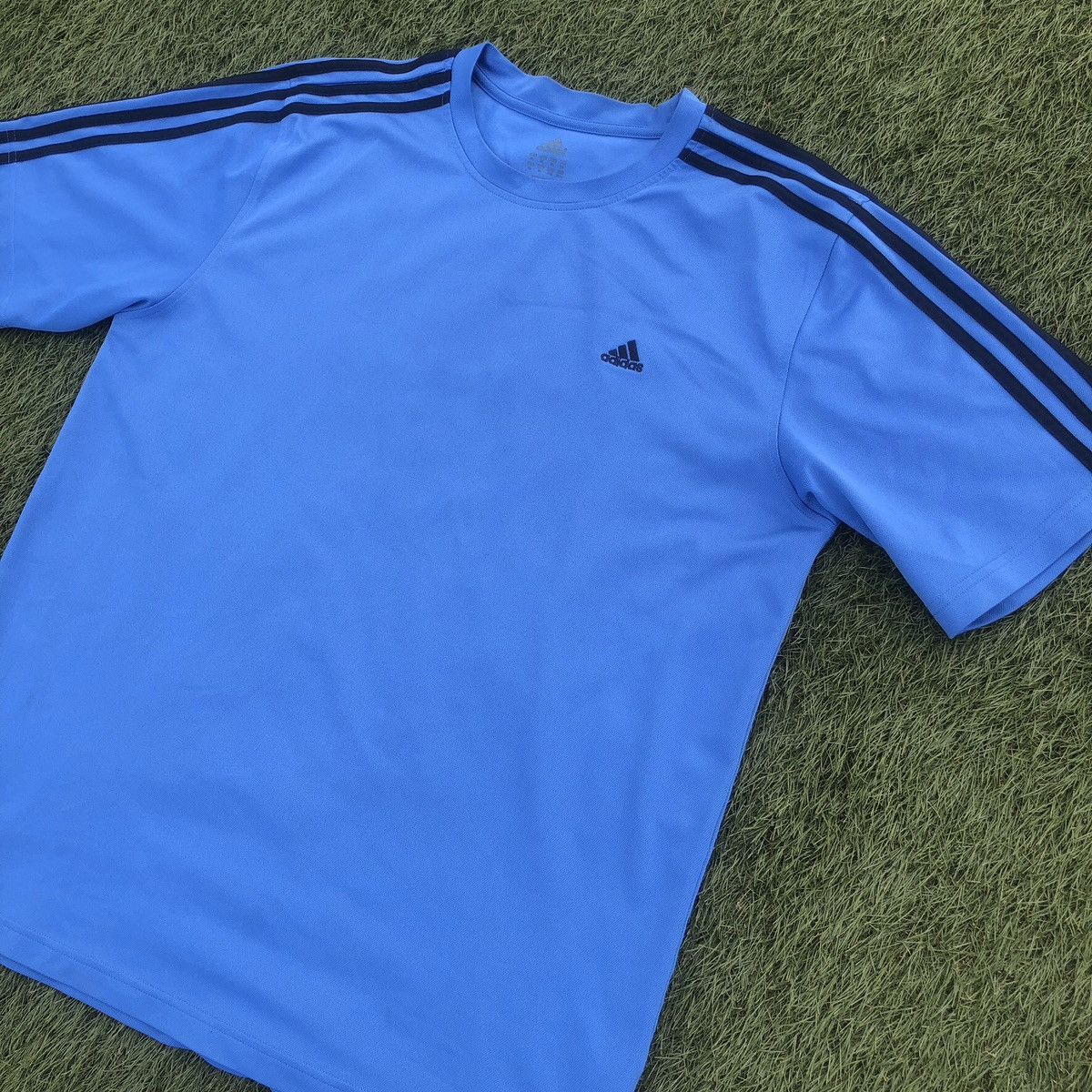 Adidas Adidas tee shirt Size US XL / EU 56 / 4 - 2 Thumbnail