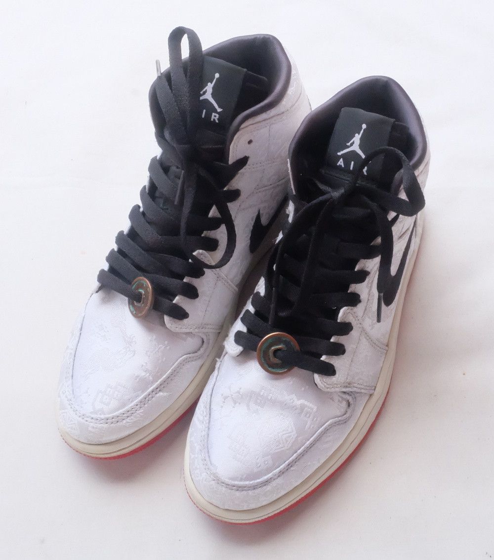 CLOT × Jordan Brand Nike Air Jordan 1 Mid x CLOT SE “Fearless” Edison Chen Size US 8 / EU 41 - 1 Thumbnail