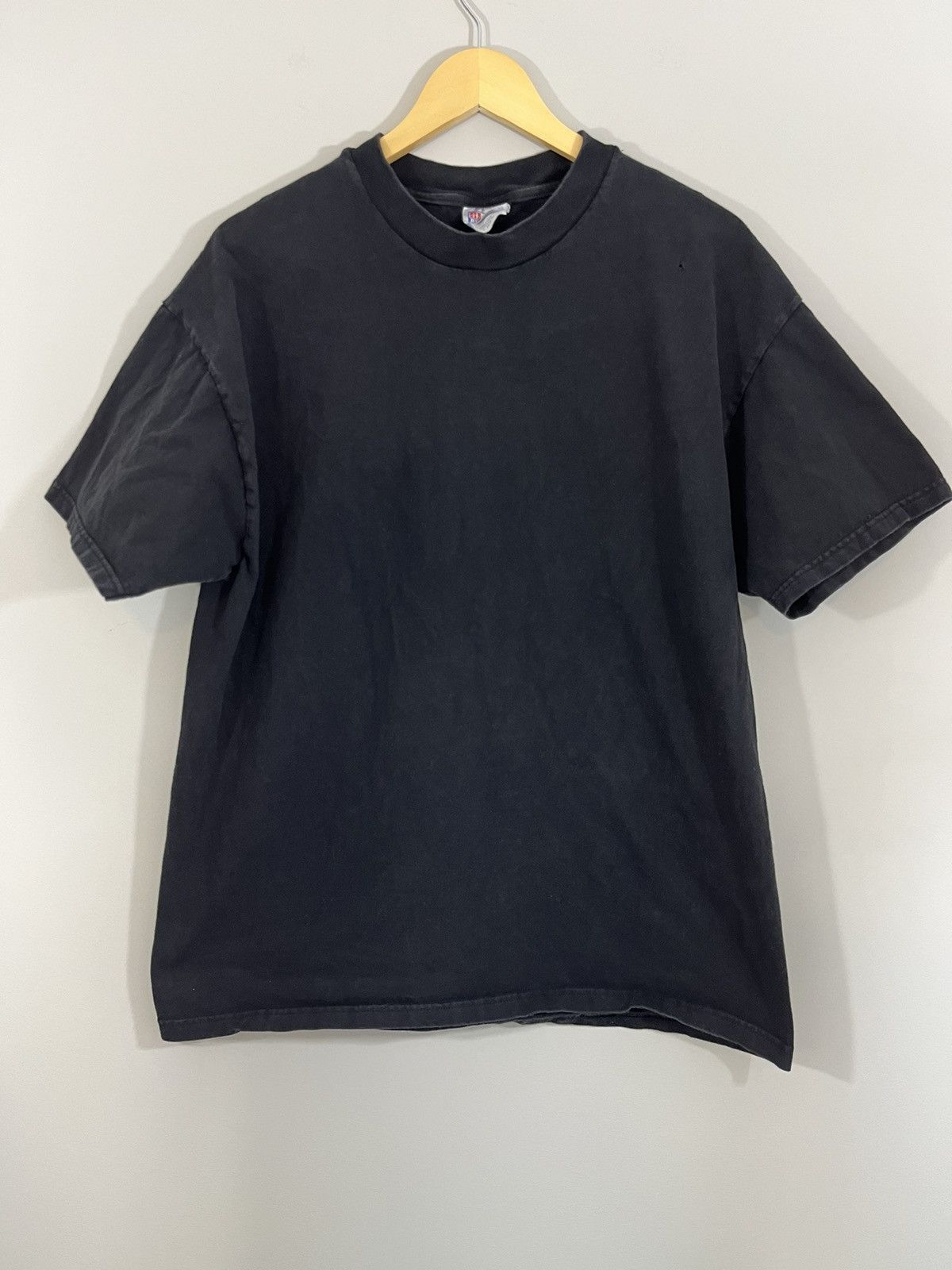 Vintage Motorcycle Club Faded Distressed Black MC Tee Size US XL / EU 56 / 4 - 3 Thumbnail