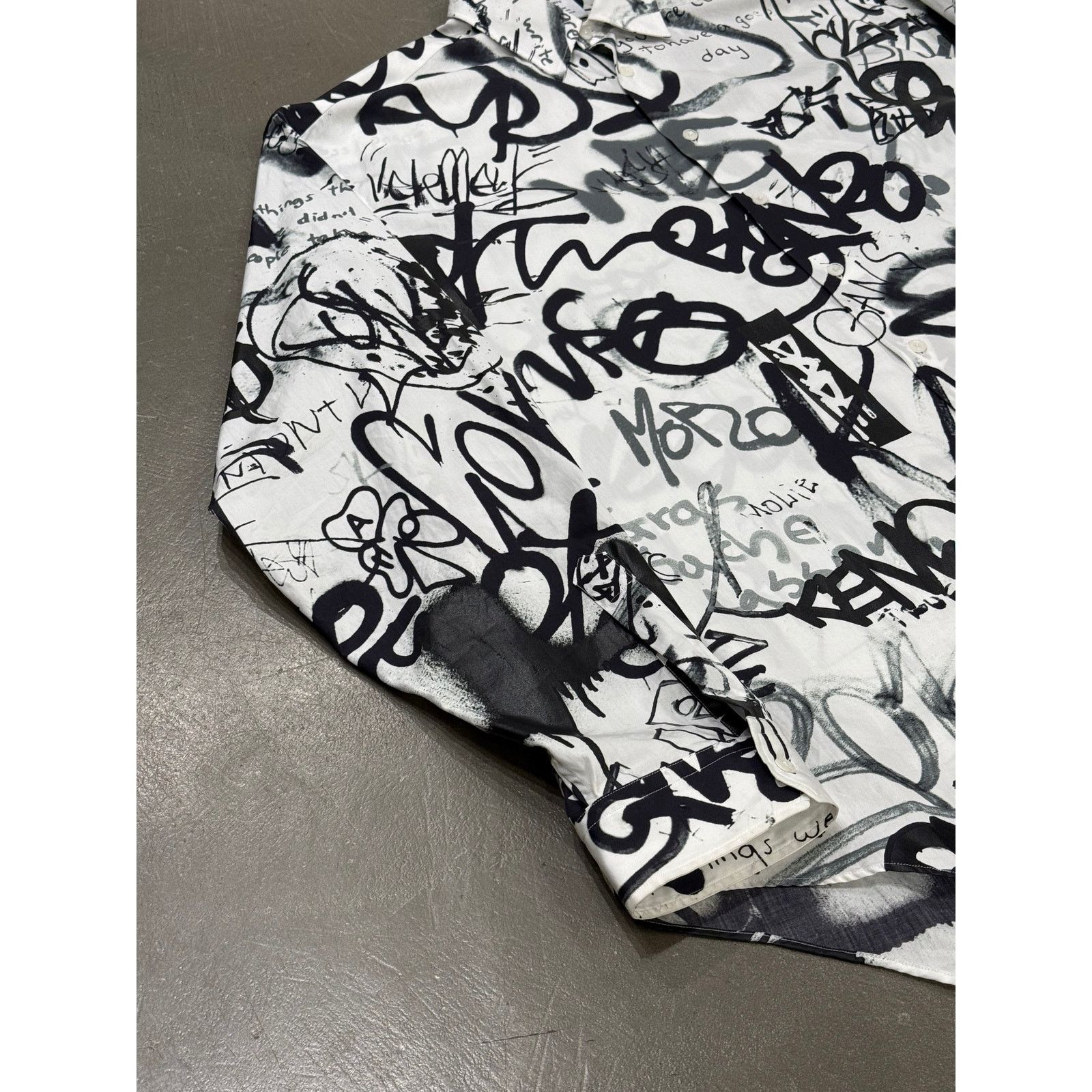 Vetements S/S2021 Vetements graffiti shirt Size M / US 6-8 / IT 42-44 - 4 Thumbnail