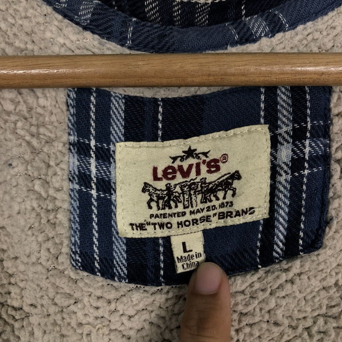 Flannel VINTAGE FLANNEL SHIRT JACKET LEVI’S SHEARLING TARTAN DESIGN Size US L / EU 52-54 / 3 - 16 Thumbnail