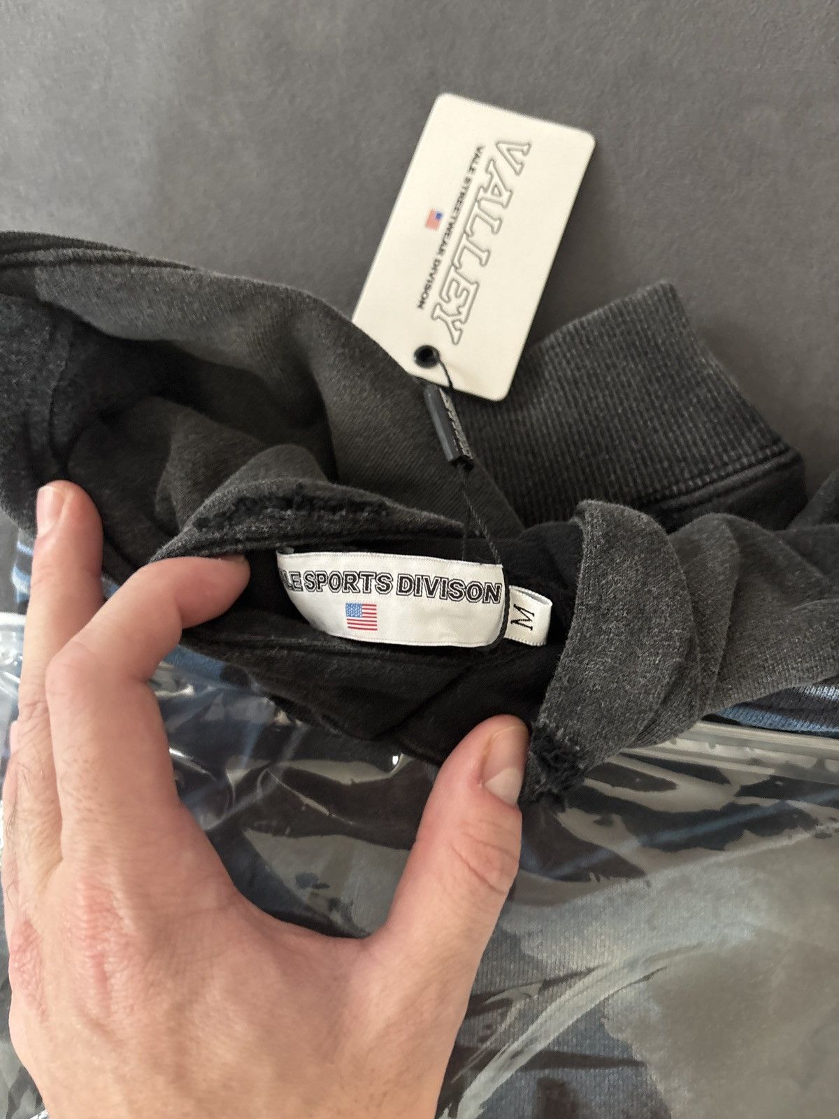 Vale Vale return of vale hoodie pullover Size US M / EU 48-50 / 2 - 7 Thumbnail