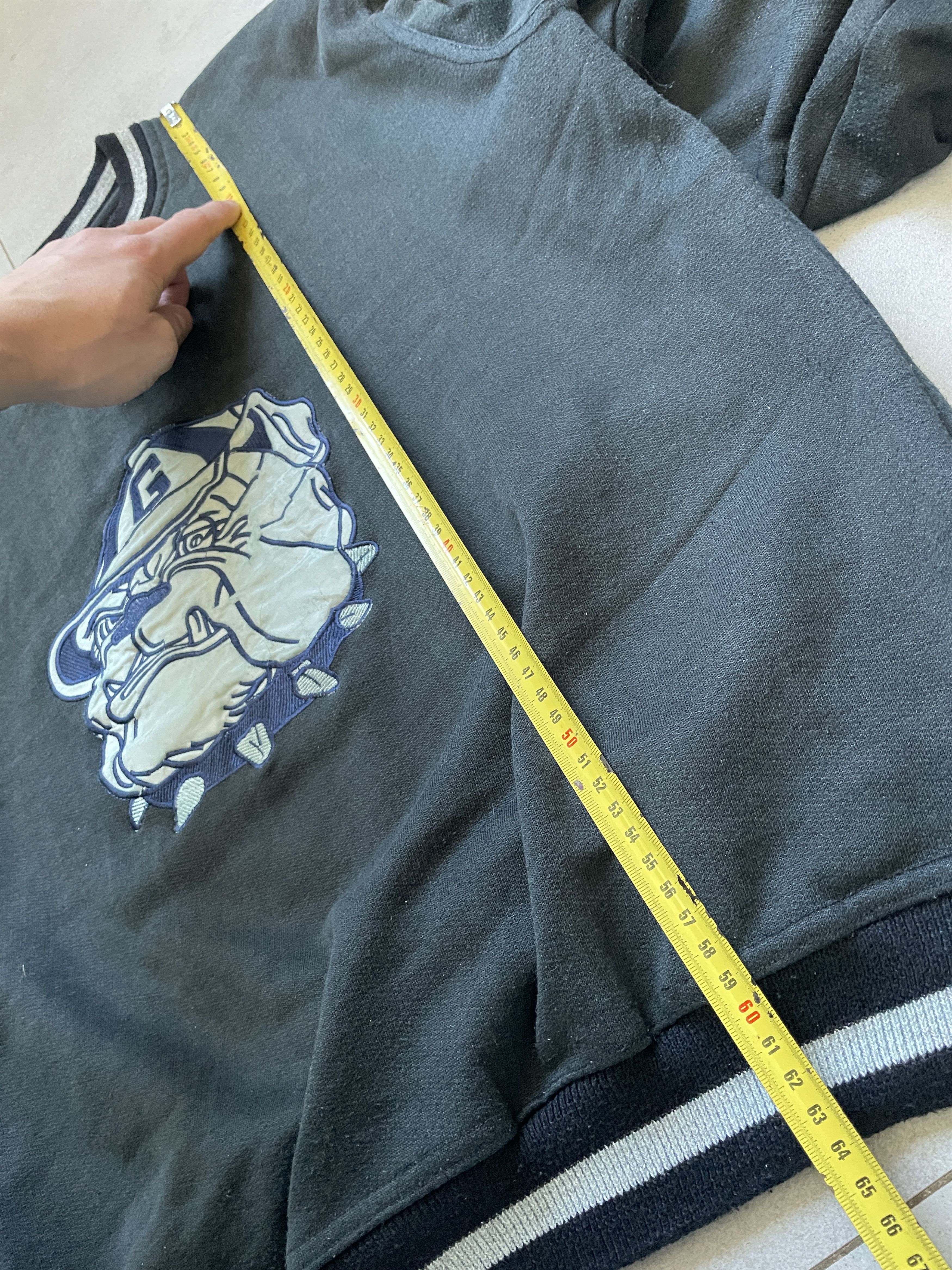 Starter VINTAGE 90S STARTER GEORGETOWN HOOYAS NBA NCAA CREWNECK Size US L / EU 52-54 / 3 - 7 Thumbnail
