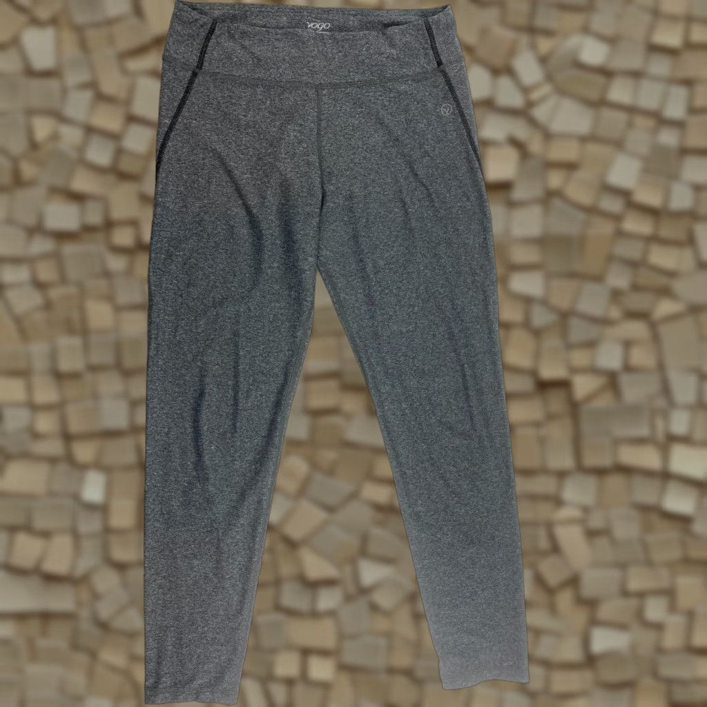 Vintage VOGO Performance Leggings Women's Medium Gray Pull On Mid Rise Stretch Casual Travel Size 28" / US 6 / IT 42 - 1 Thumbnail