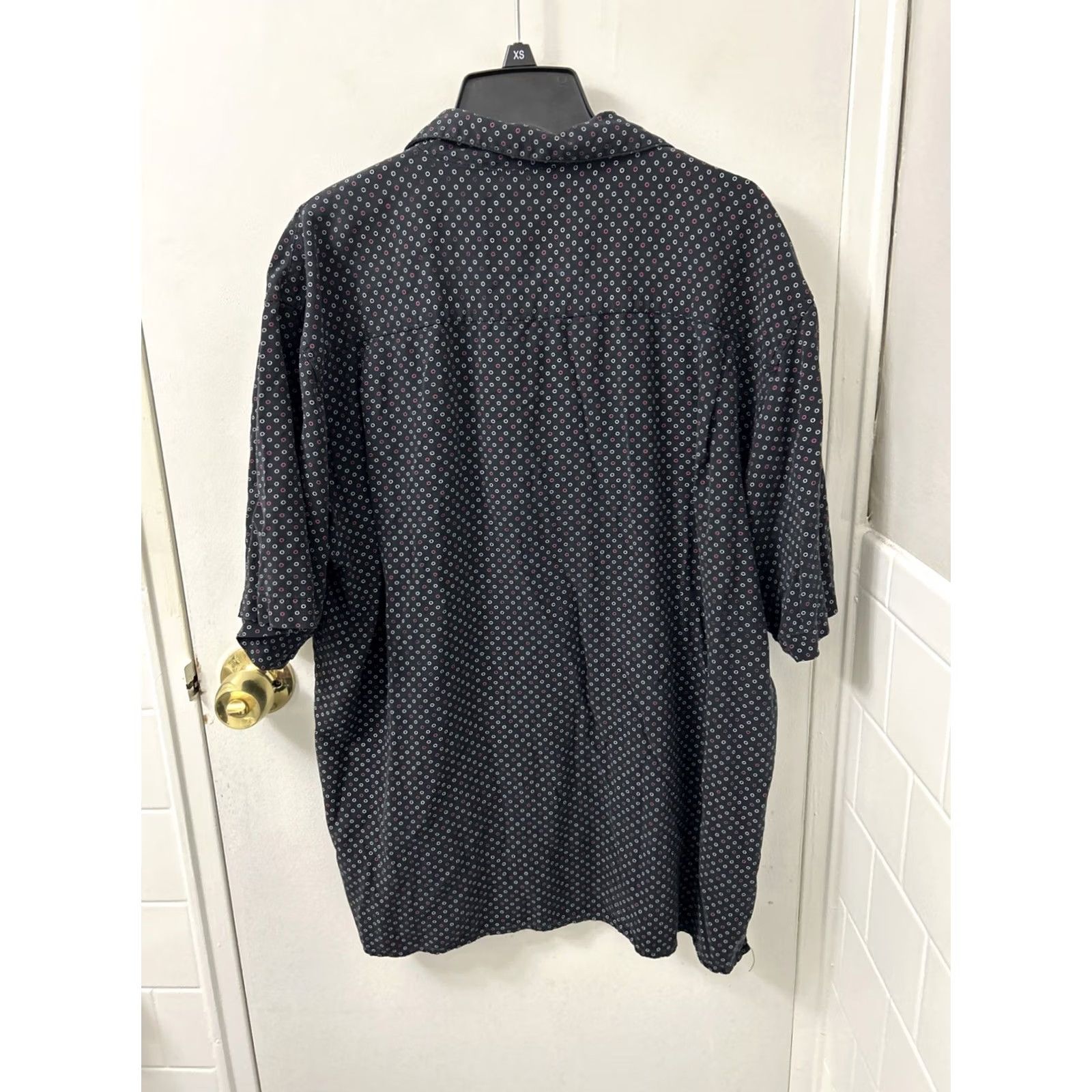 Vintage VINTAGE Silk Circa 1969 Shirt Mens L Black Polka Dot 100% Silk Button Down S/S Size US L / EU 52-54 / 3 - 7 Thumbnail