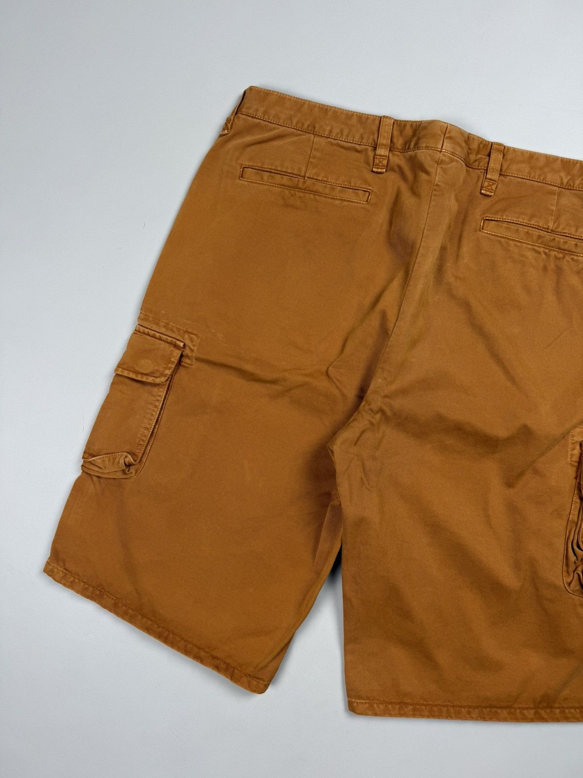 Designer Ami Alexandre Mattiussi Men’s Garment Dyed Cargo Shorts Size US 34 / EU 50 - 21 Thumbnail