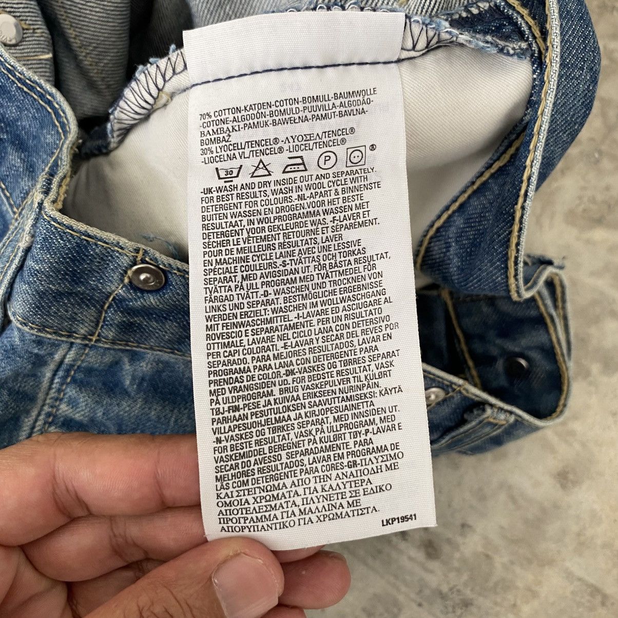 Levi's Vintage Levis Engineered Jeans Takuya Kimura Regular Jeans Size US 34 / EU 50 - 11 Thumbnail