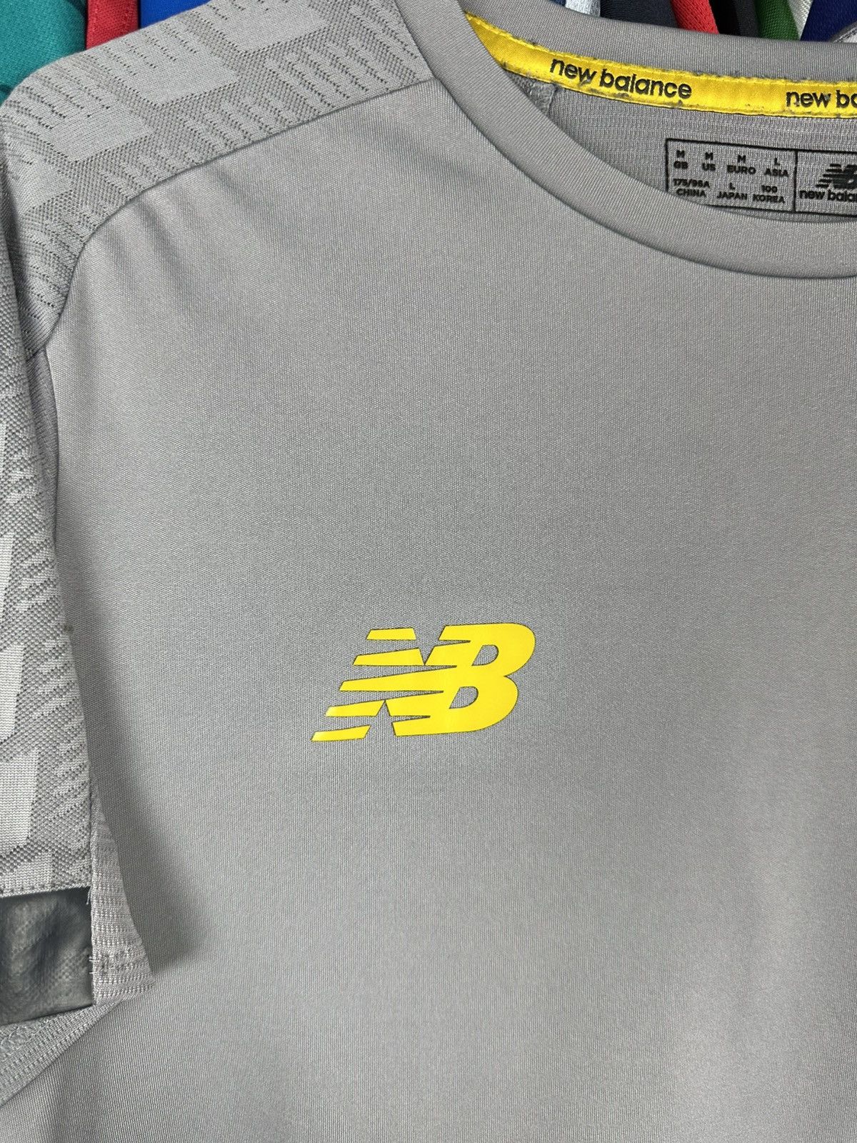 New Balance New Balance Celtic 2019 2020 Football Shirt Soccer Jersey Size US M / EU 48-50 / 2 - 3 Thumbnail