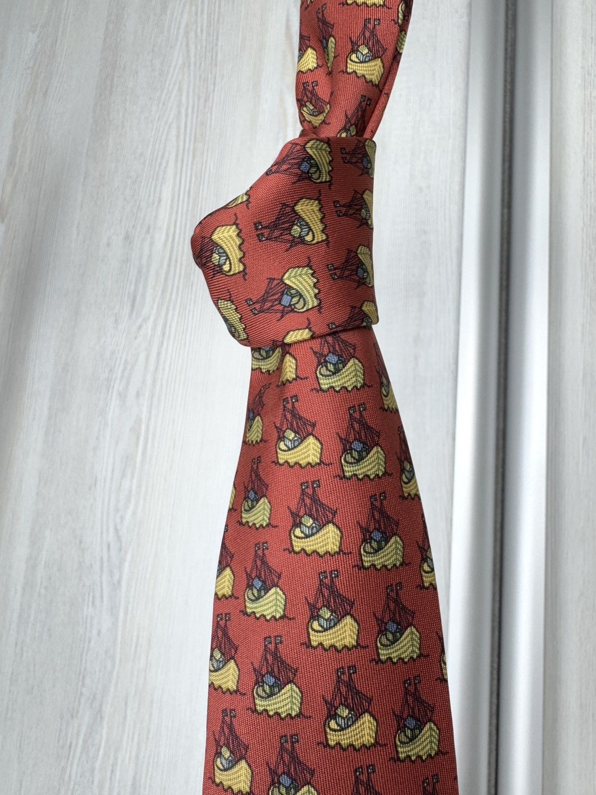 Hermes HERMES VINTAGE ARK ON OCEAN TIE NOAH SHIP FRANCE DEEP RED Size ONE SIZE - 5 Thumbnail