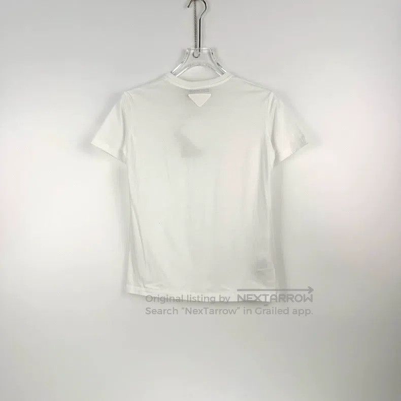 Prada Prada White cloth triangle label solid colour short sleeve Size US M / EU 48-50 / 2 - 4 Thumbnail