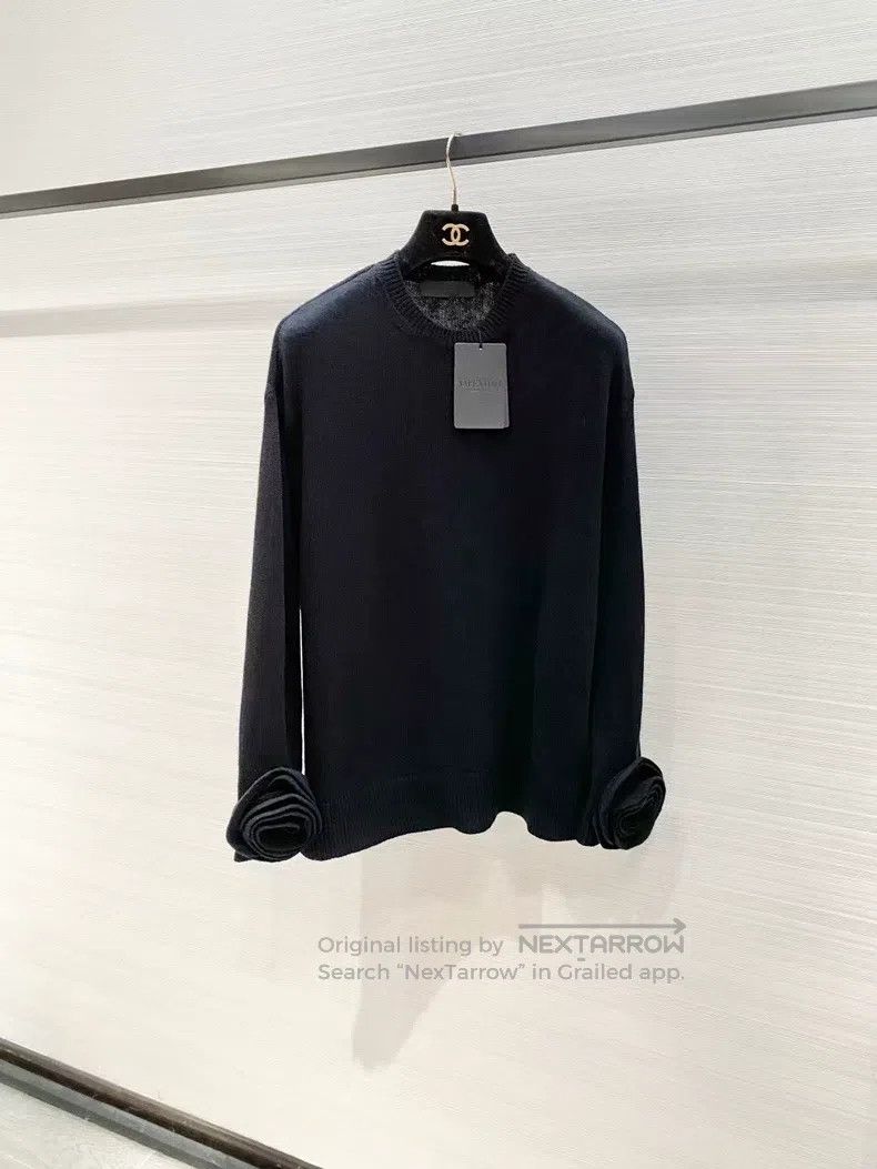 Valentino Valentino Sweater knitting Size S / US 4 / IT 40 - 1 Thumbnail