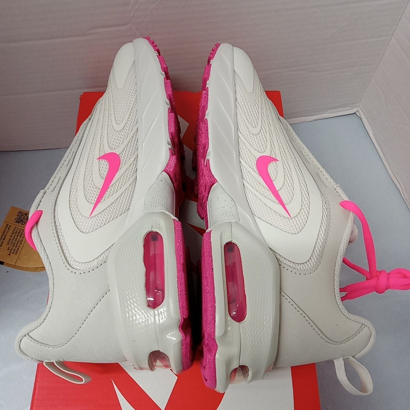 Nike Nike Air Max Fire Girl Size 6Y Women 7.5 Pink/Light Bone NEW Size US 7.5 / IT 37.5 - 7 Thumbnail