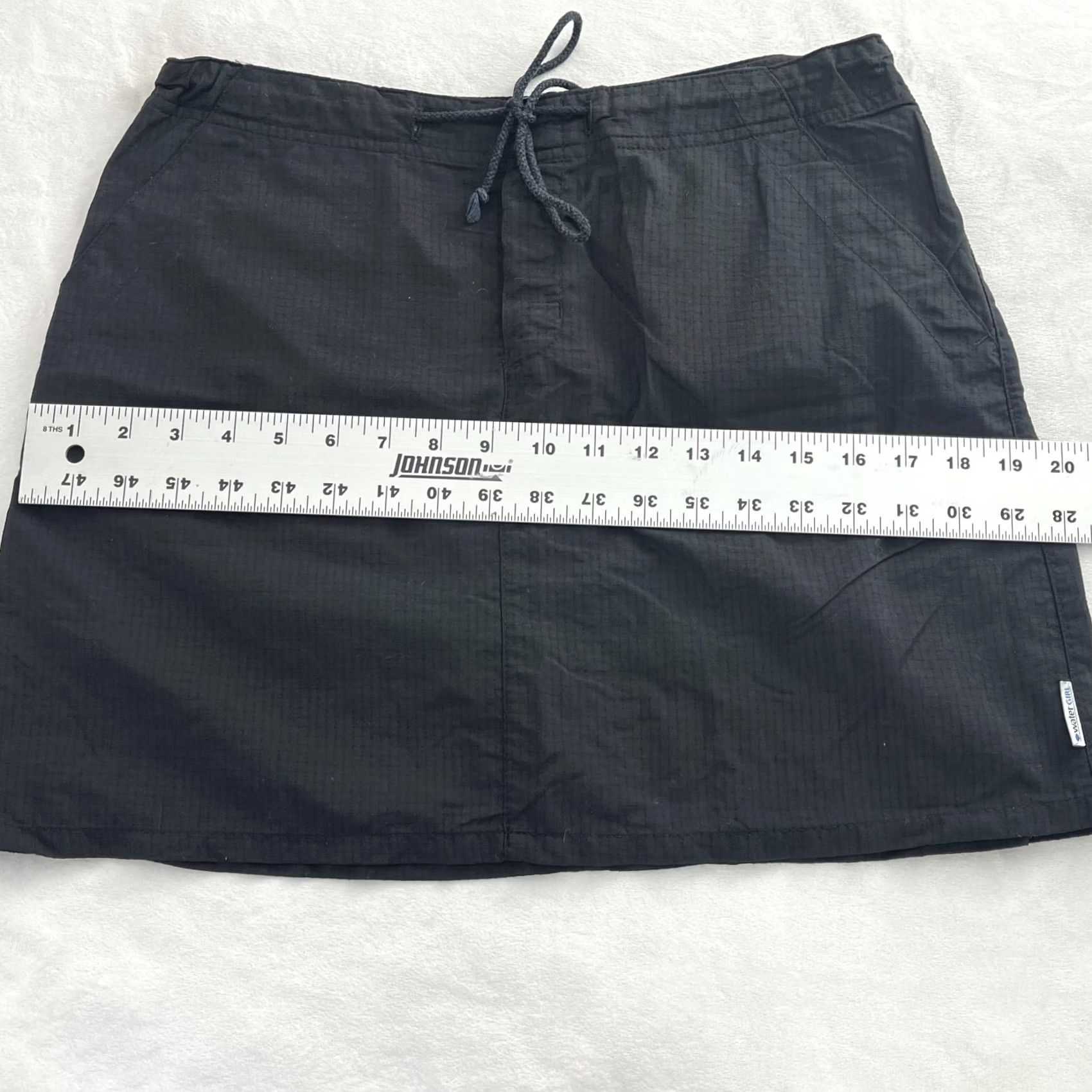 Patagonia Water Girl Patagonia Women's Swim Skirt Size 4 Black Drawstring Pockets Size 27" / US 4 / IT 40 - 6 Thumbnail