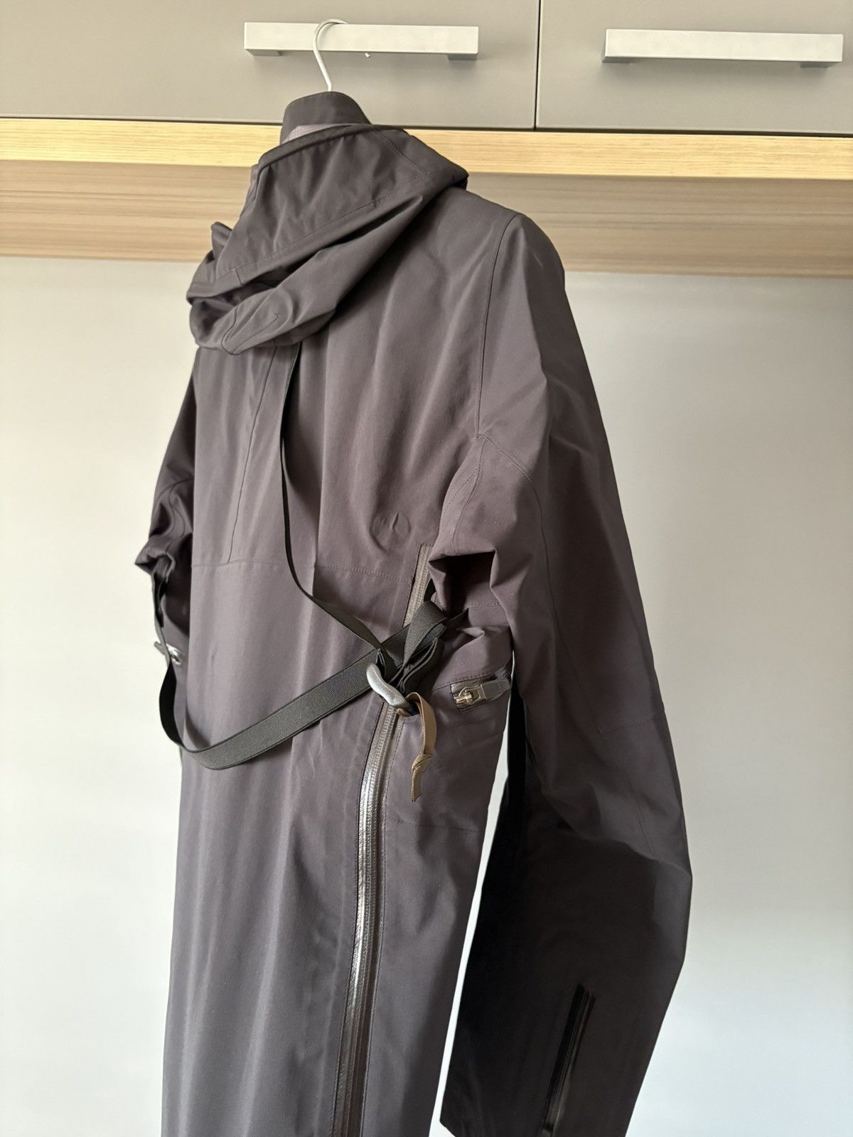 Acronym Acronym J1A-GT 2.2 Size US XL / EU 56 / 4 - 14 Thumbnail