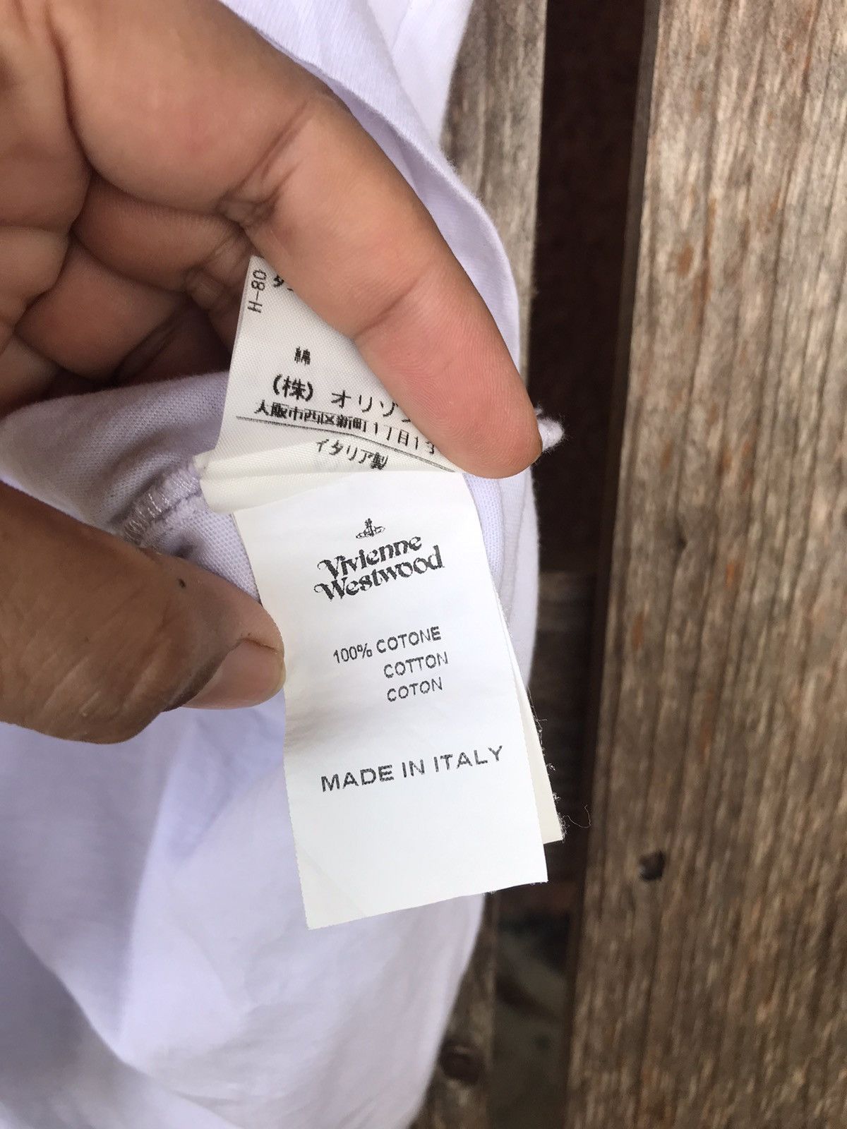 Vivienne Westwood Vivienne Westwood Leonard Peltier Is Innocent Tee Size M / US 6-8 / IT 42-44 - 7 Thumbnail