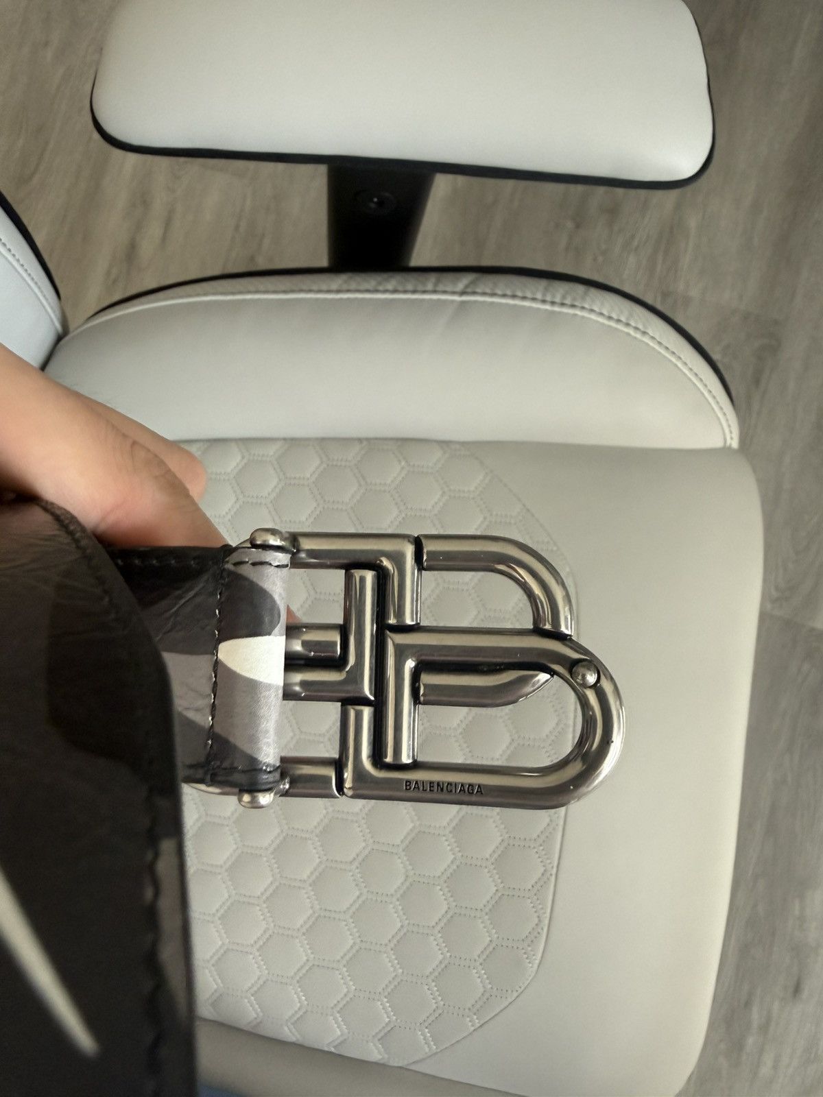 Balenciaga Balenciaga white camo belt Size ONE SIZE - 3 Thumbnail