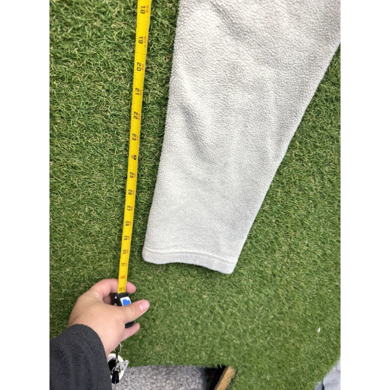 Fear of God Fear of God Essentials Pants Mens Large Polar Fleece Lounge Drawstring Beige 31 Inseam Regular Sweatpants Spring Mens Size US 33 - 7 Thumbnail