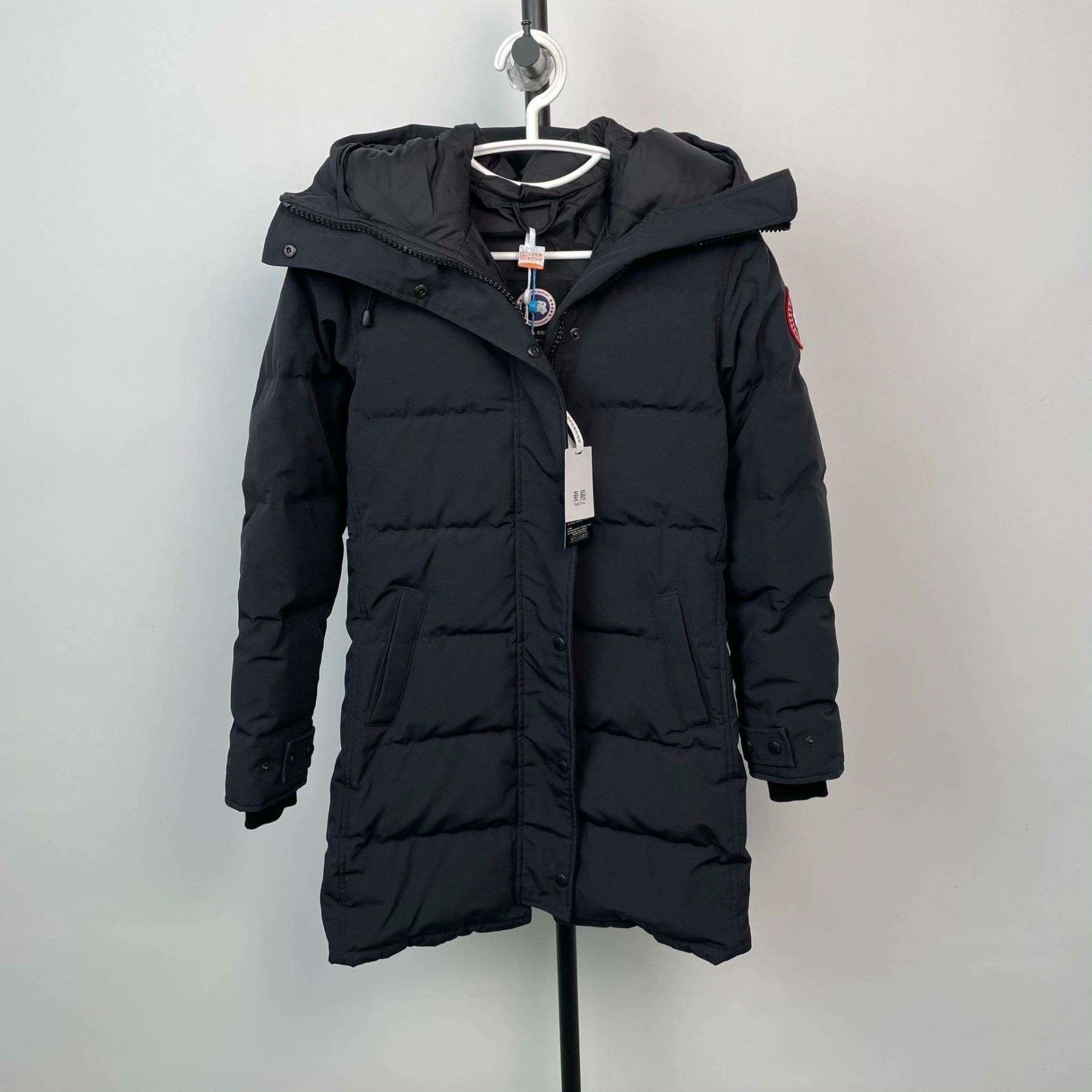 Canada Goose Canada Goose Polyester Down Black Down Jacket XS Women Size XS / US 0-2 / IT 36-38 - 1 Thumbnail