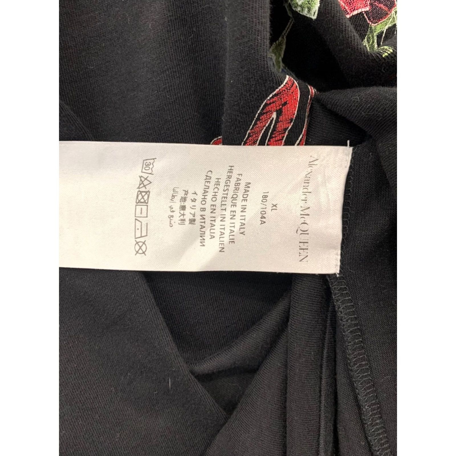 Alexander McQueen Alexander McQueen Floral Skull T-Shirt Black XL Men Graphic T-Shirt Made in Italy Authentic Size US XL / EU 56 / 4 - 6 Thumbnail