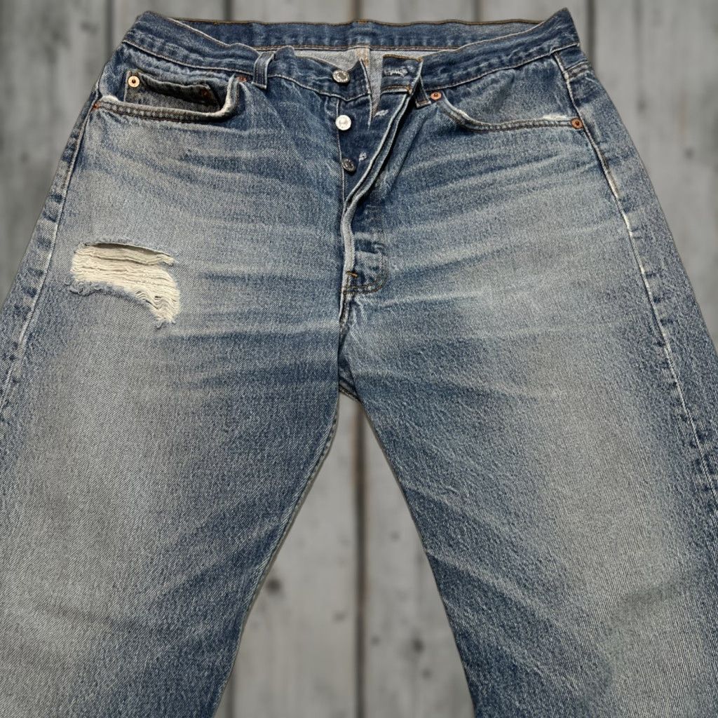 Levi's VINTAGE Levi’s 501 Jeans Men 32x30 Blue Button Fly USA Jeans Classic Distressed Whiskers 5-Pocket Denim 501 Series Mens Size US 32 / EU 48 - 1 Thumbnail
