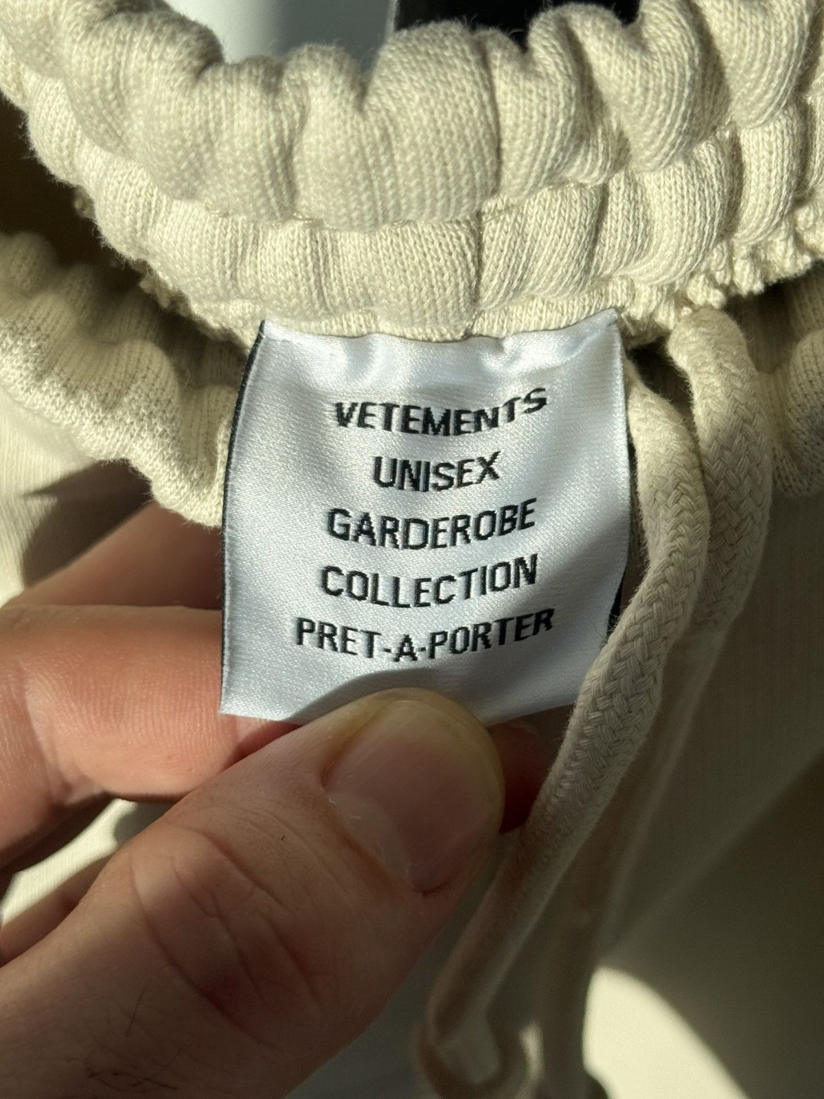 Vetements Vetements old english / anarchy sweatpants Size US 34 / EU 50 - 13 Thumbnail