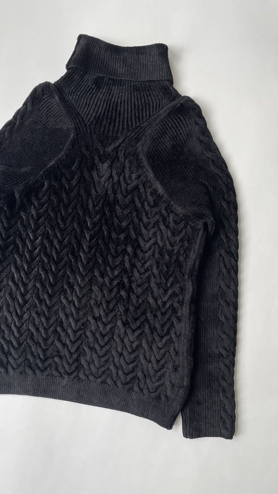 Haider Ackermann Black Chenile Chevron Velvet Sweater Size US S / EU 44-46 / 1 - 4 Thumbnail