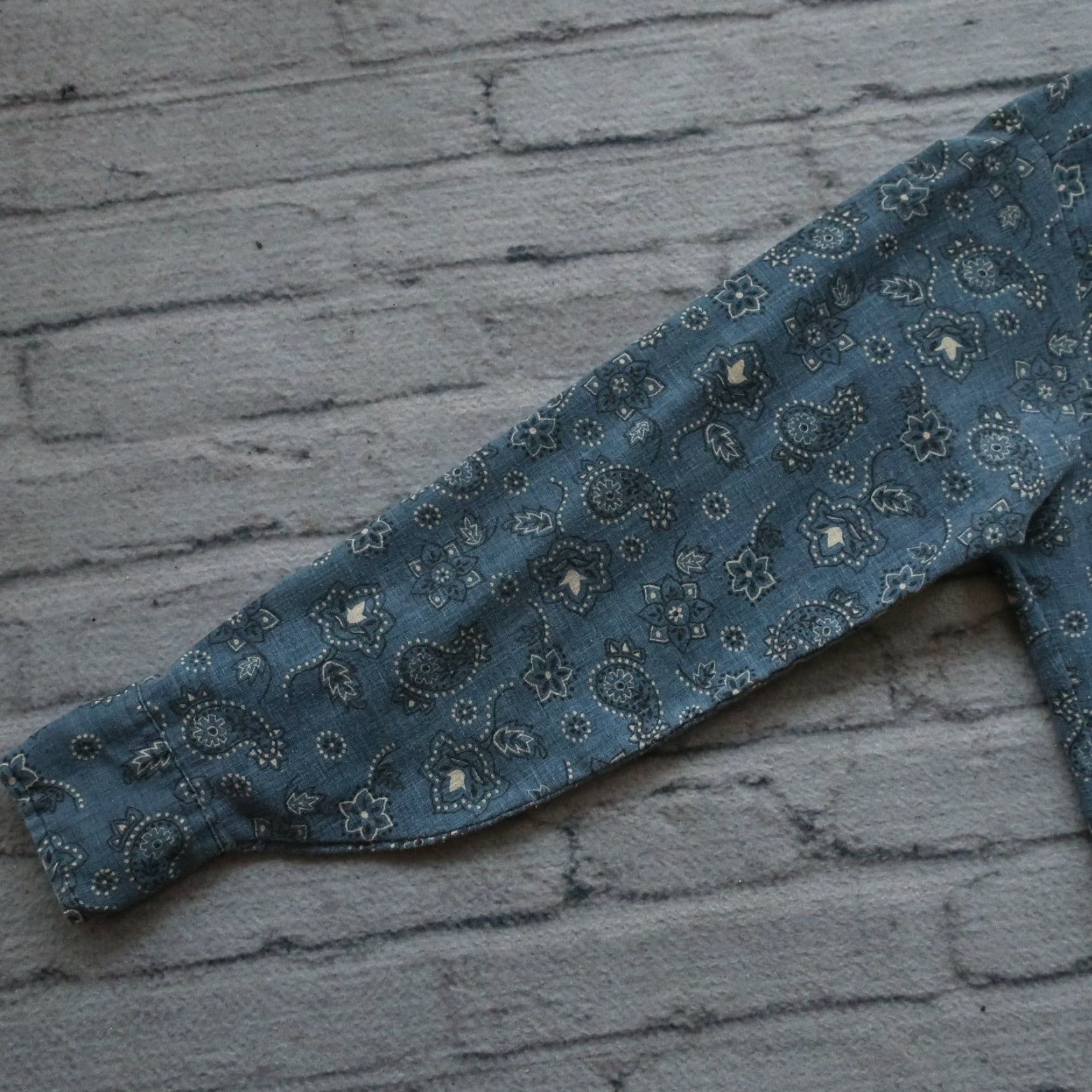Levi's VINTAGE Levi's Paisley Western Shirt Mens Small Blue SXS? Size US S / EU 44-46 / 1 - 4 Thumbnail