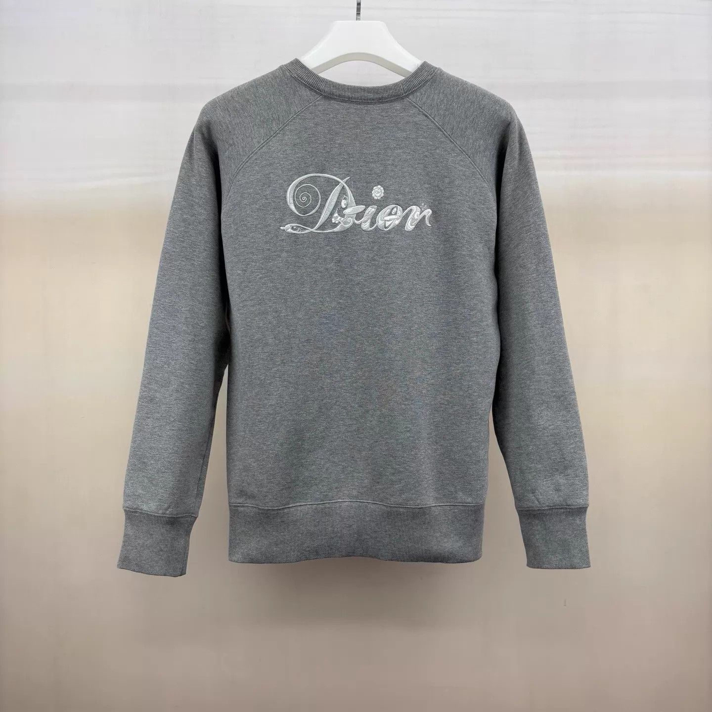 Dior Dior x Kenny Scharf PC Embroidered XS NWT Sweatshirt Size XS / US 0-2 / IT 36-38 - 2 Thumbnail
