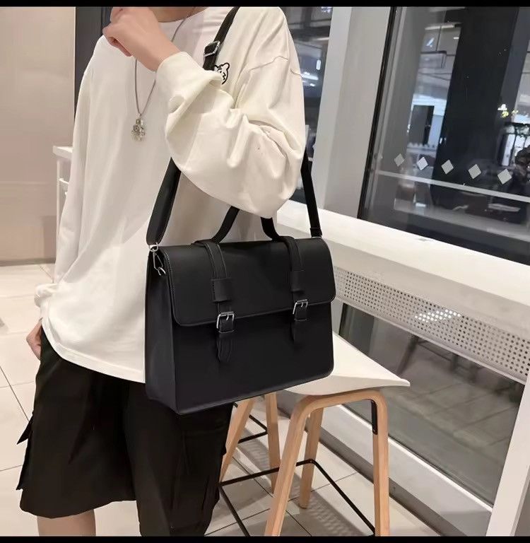 Japanese Brand Japanese Sle Casual Crossbody Bag Size ONE SIZE - 9 Thumbnail