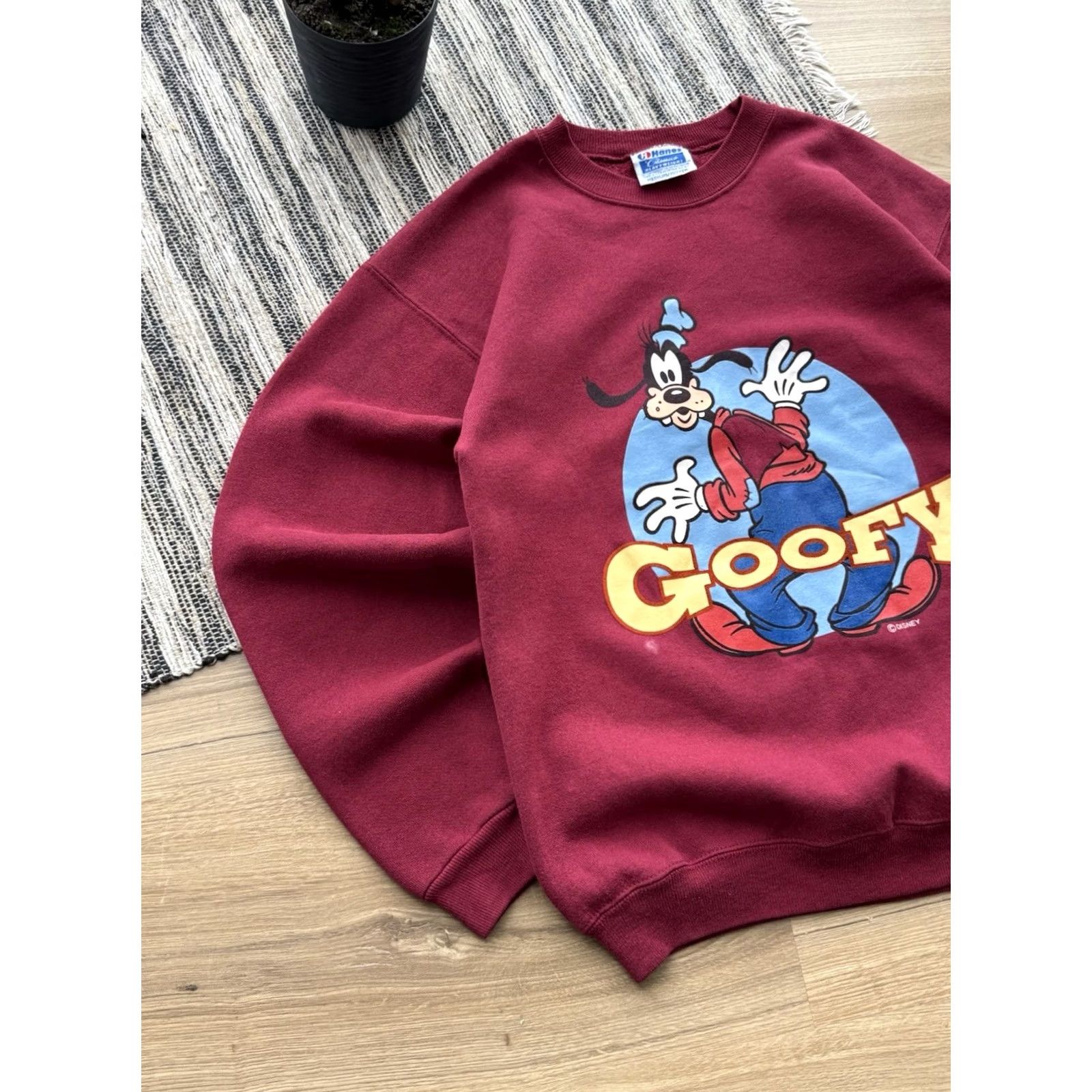 Hanes VINTAGE Disney Goofy Sweatshirt Red Hanes Size M Pullover Mens 90s Cartoon Logo USA City Streetwear Size US M / EU 48-50 / 2 - 4 Thumbnail