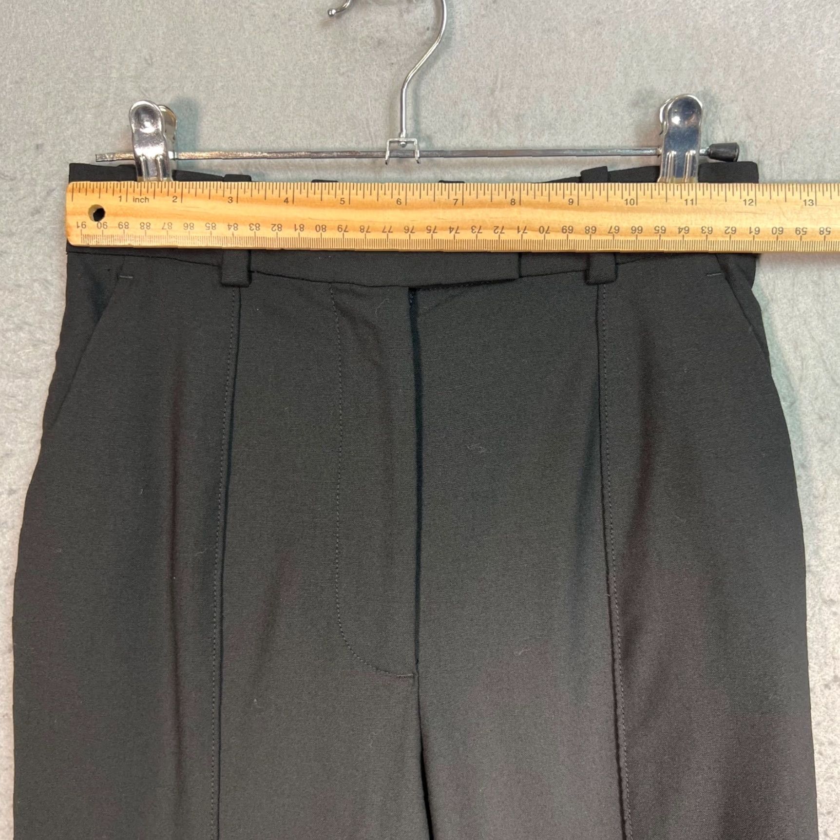 Cos COS Womens Dress Pants Black Wool Blend Tapered 32 EUR 25 in Inseam High Rise Front Flat Regular Size 32 Womens Pants Size 24" / US 00 / IT 34 - 5 Thumbnail