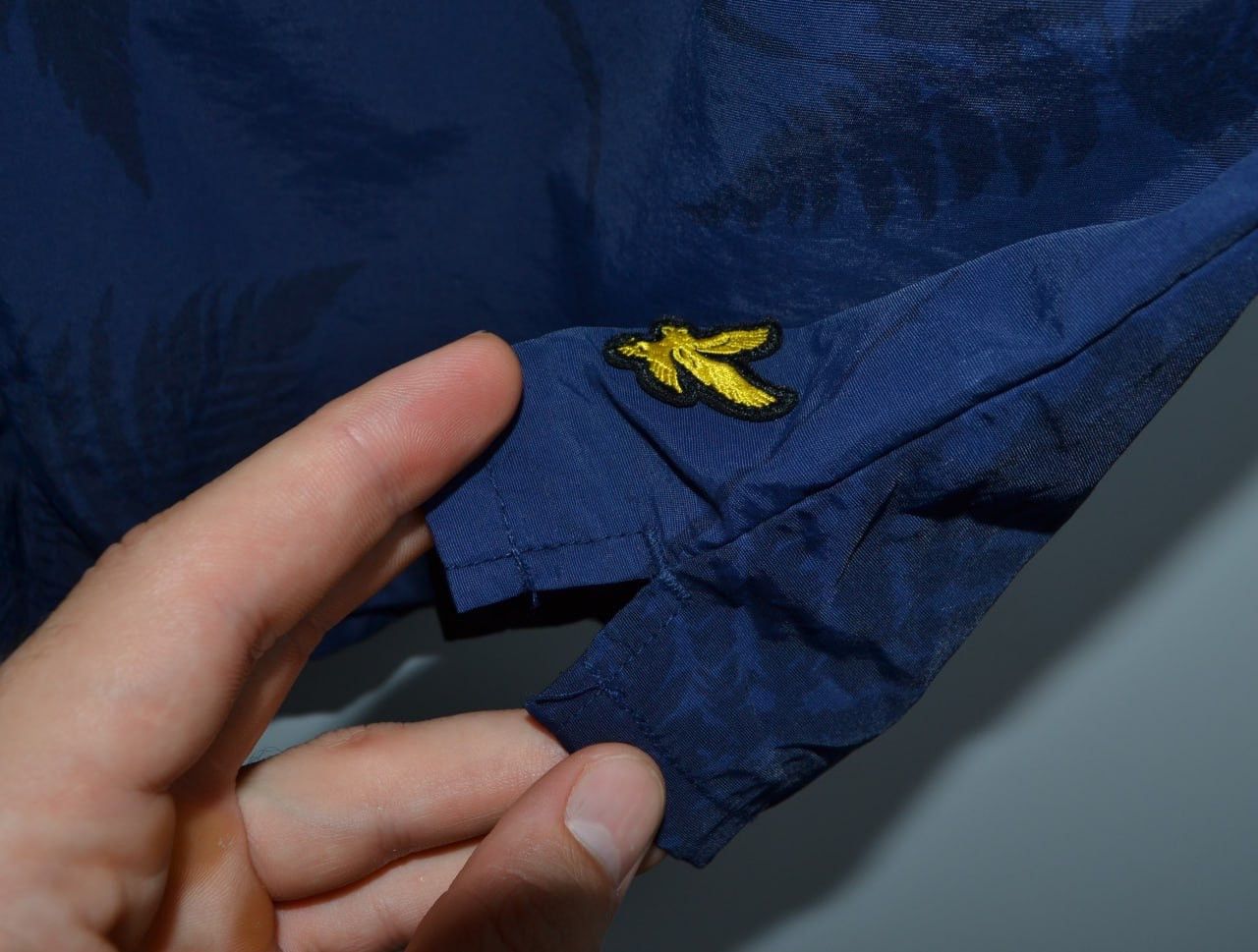 Lyle & Scott Lyle & Scott Men's Shorts Blue Size L Size US 34 / EU 50 - 4 Thumbnail