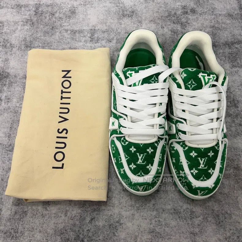 Louis Vuitton Louis Vuitton Trainer white and green flocked fully printe Size US 6.5 / EU 39-40 - 1 Thumbnail