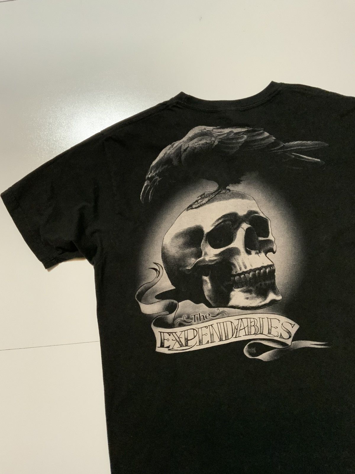 Tultex The Expendables Skull & Crow Movie Film Promo S/S T-Shirt Size US L / EU 52-54 / 3 - 4 Thumbnail