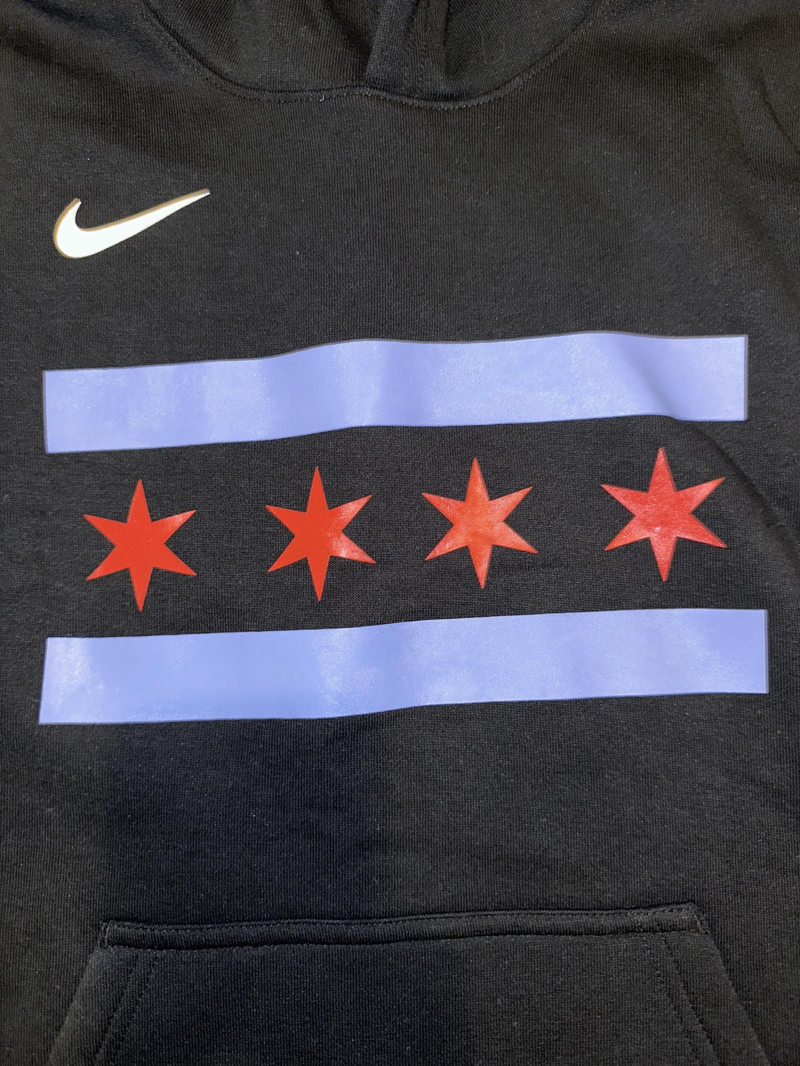 Nike Chicago Bulls Nike Youth 2018/19 City Edition Essential Pullover Hoodie - Black Size US M / EU 48-50 / 2 - 2 Thumbnail