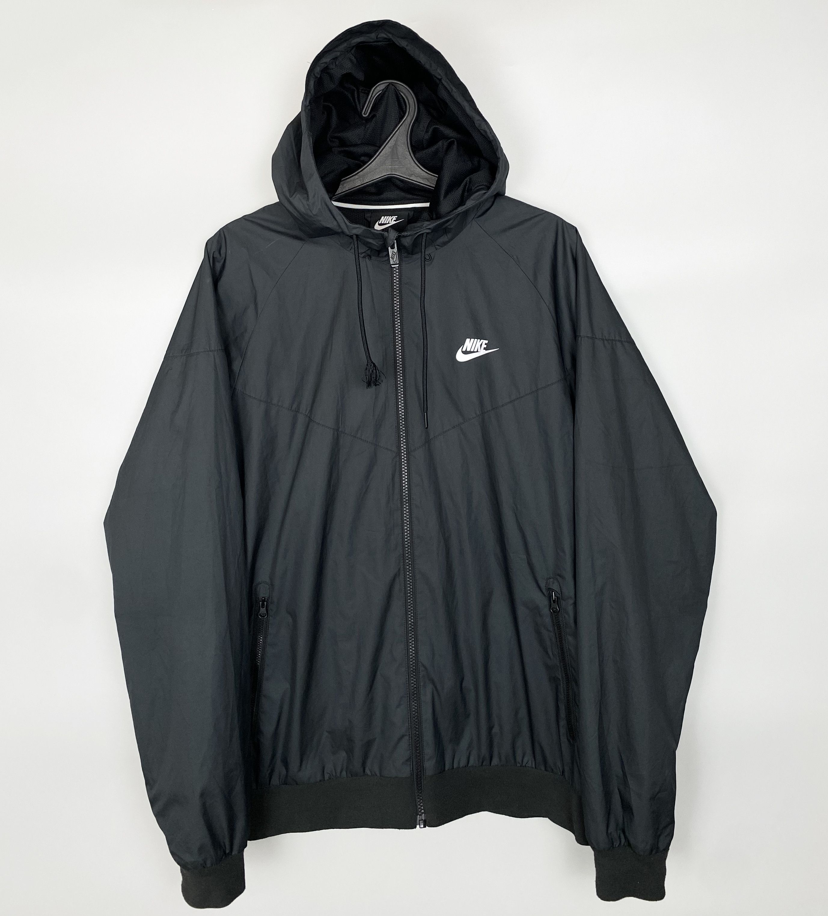 トップス NIKE Stussy Windrunner Jacket Off Noir Buy Nike x Stussy Windrunner Jacket 'Off Noir' - CT4310 045 | GOAT