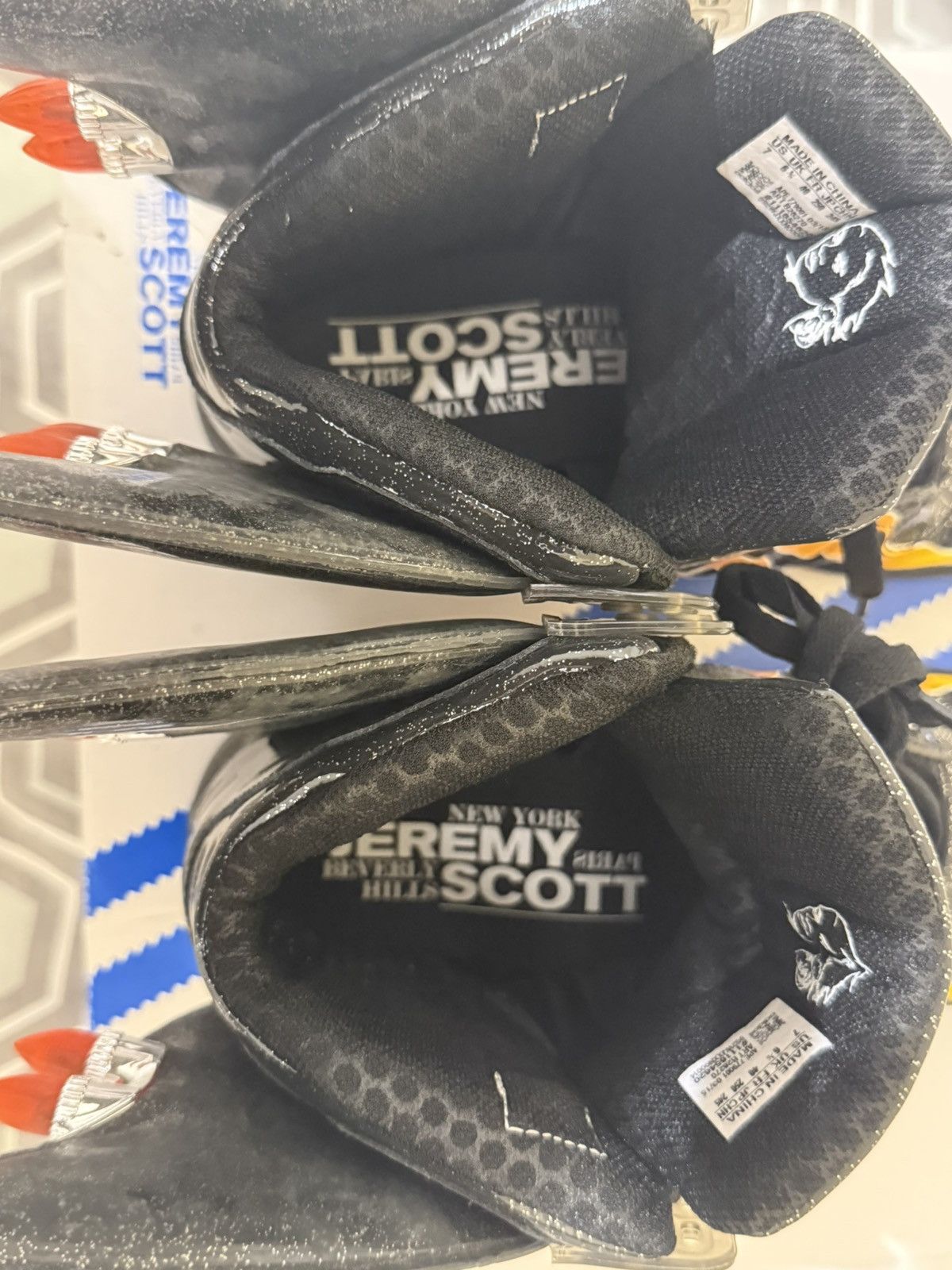 Adidas × Jeremy Scott JS Flame fin Size US 7 / EU 40 - 4 Thumbnail