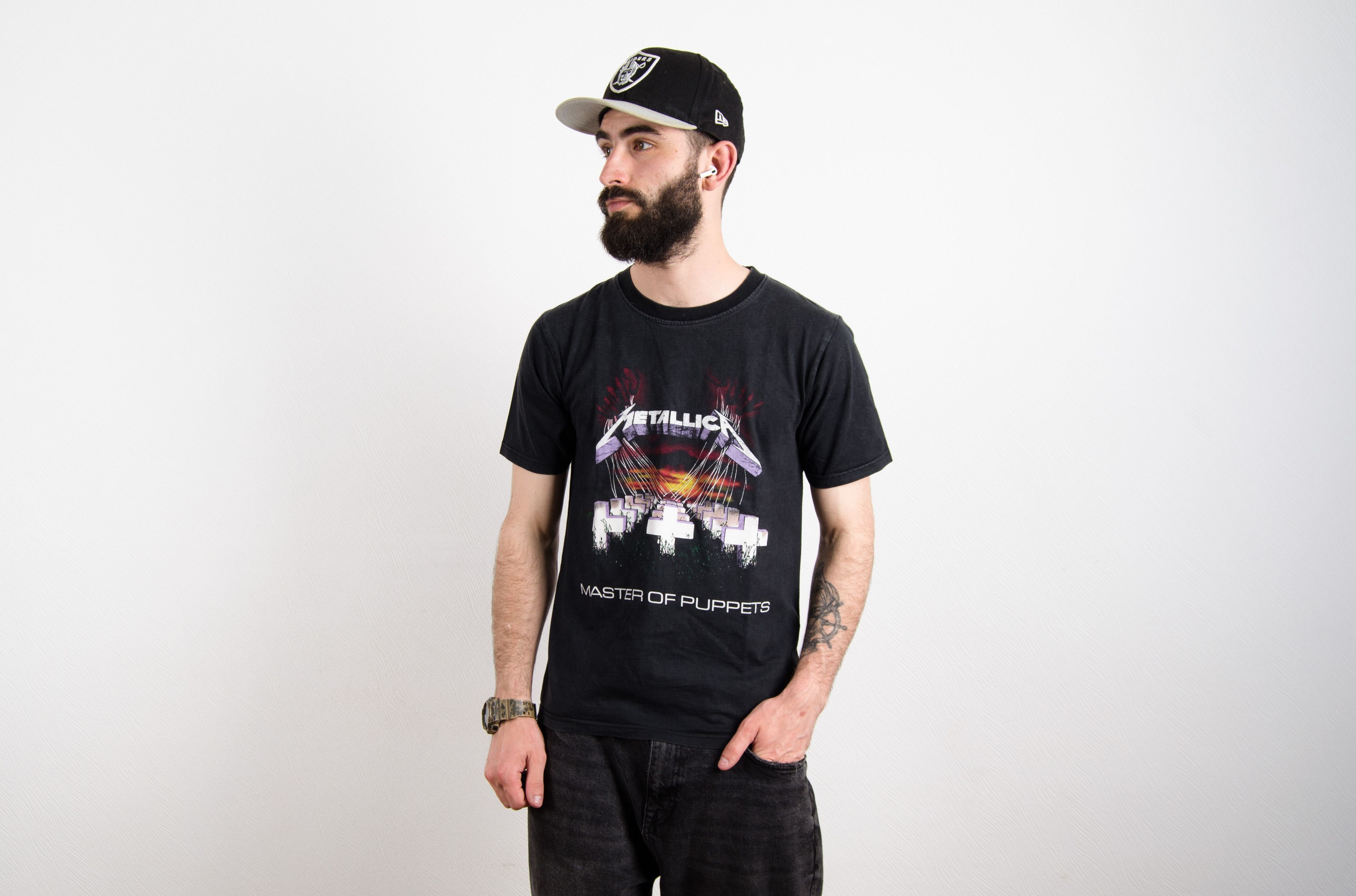 Metallica Vintage Metallica Master of Puppets Rock Band T Shirt Size US S / EU 44-46 / 1 - 1 Thumbnail